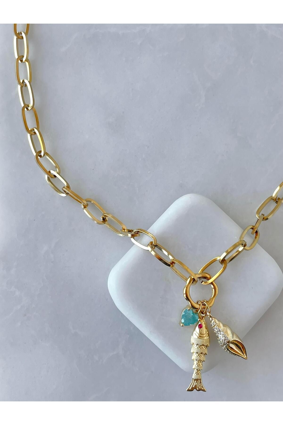 Seda Bijuteri Çelik Balık ve Deniz Kabuğu Sallantılı Kolye Gold