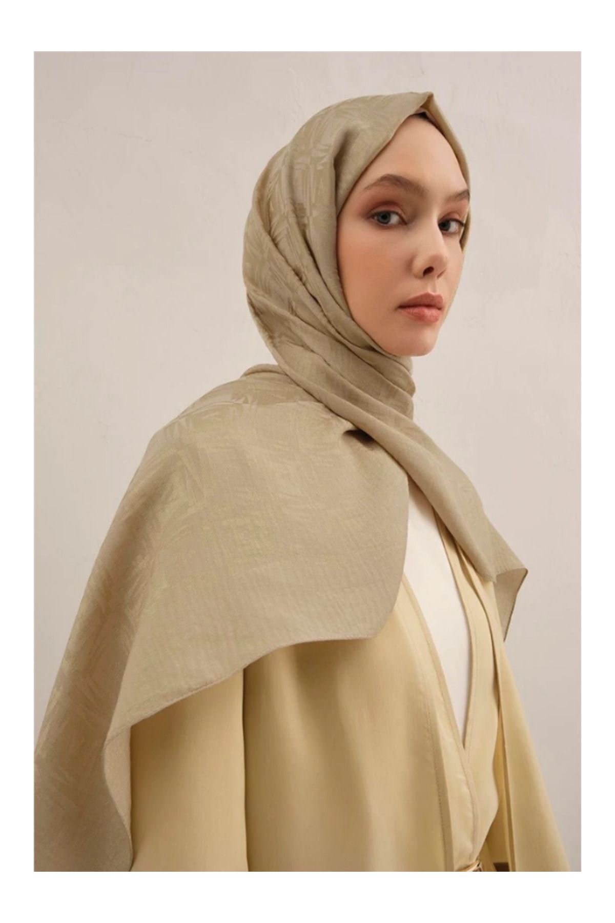 Armine Lyocell Naia Kare Monogram Şal