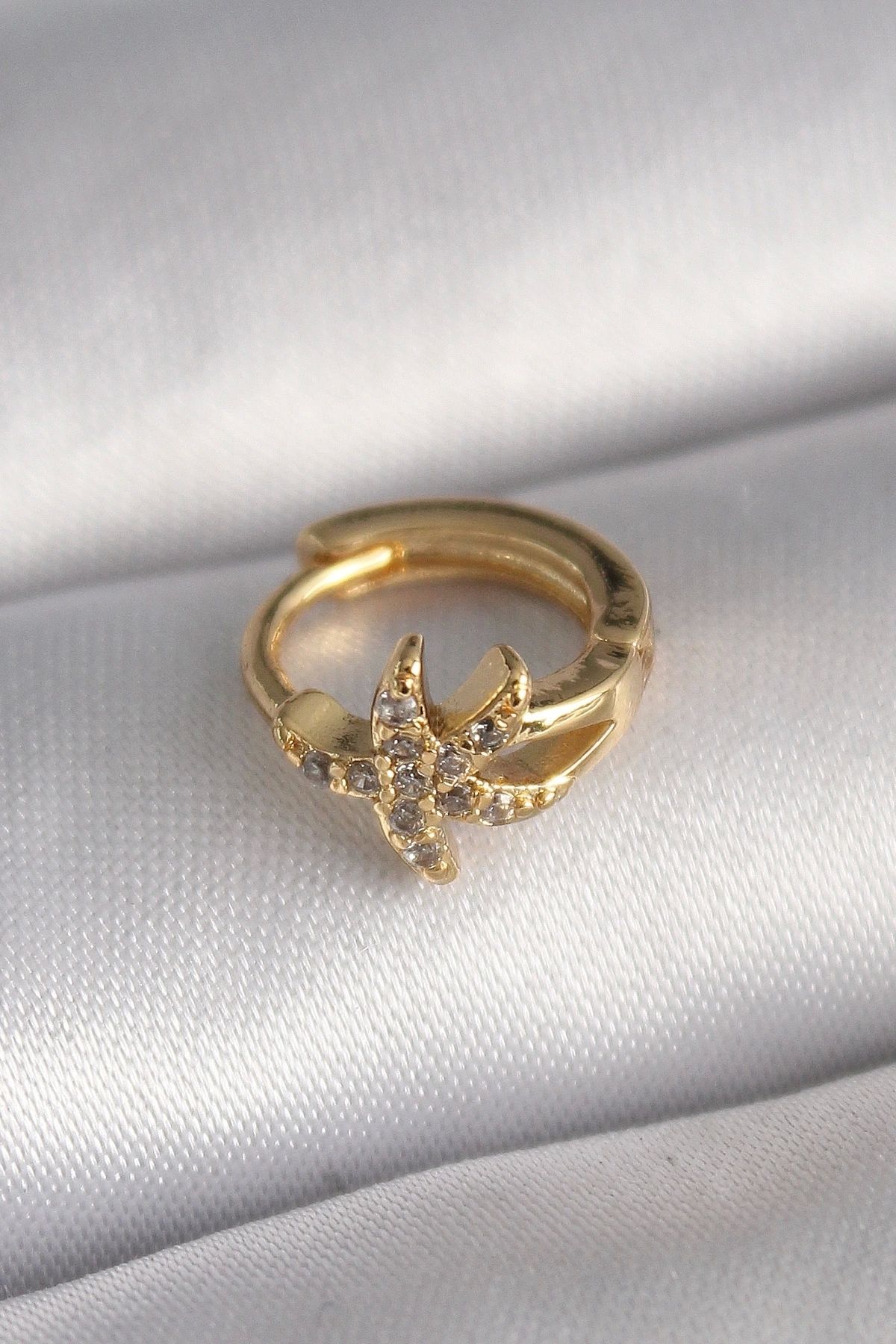 STOREMAX 316L Çelik Gold Renk Zirkon Taşlı Deniz Yıldızı Model Tragus Piercing