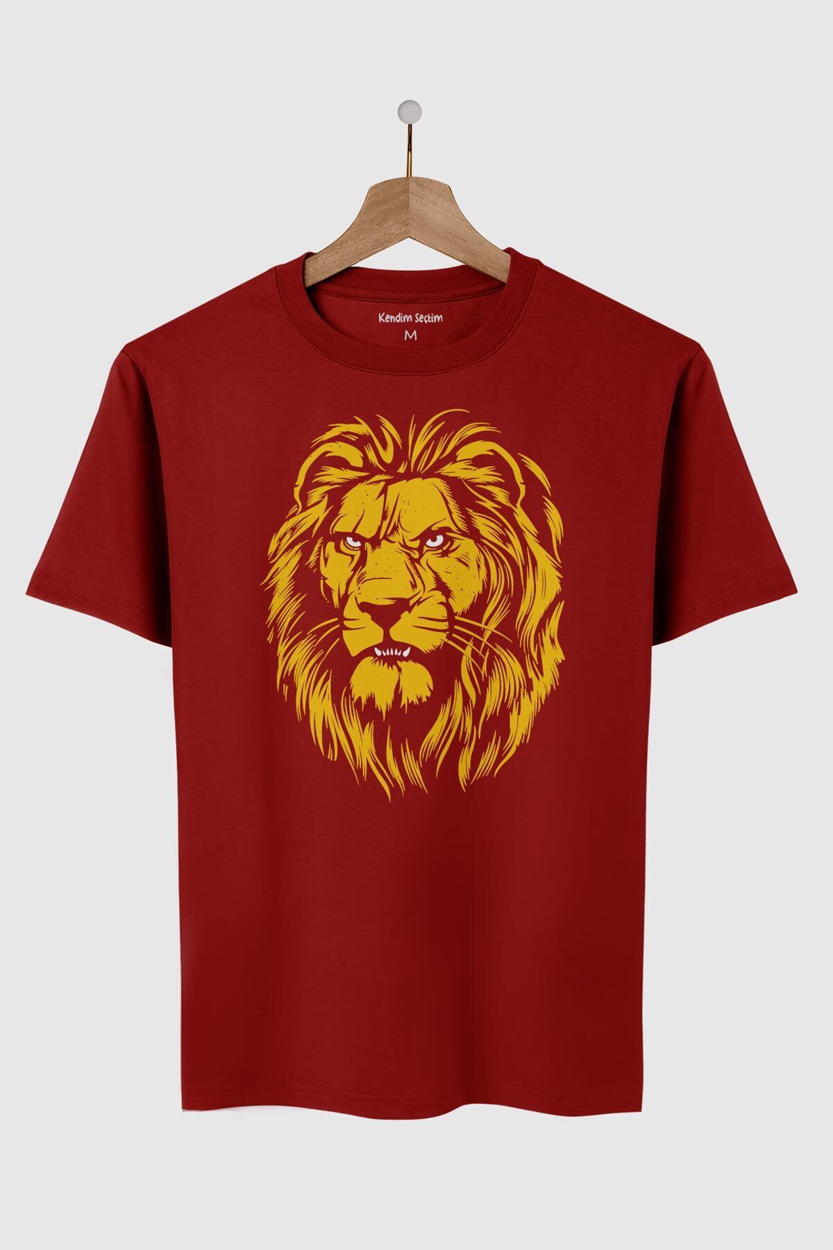 Kendim Seçtim Aslan Kafası Sarı Kırmızı Yeleli Lion Head Aslan Baskılı Kırmızı Tişört Unisex T-shirt