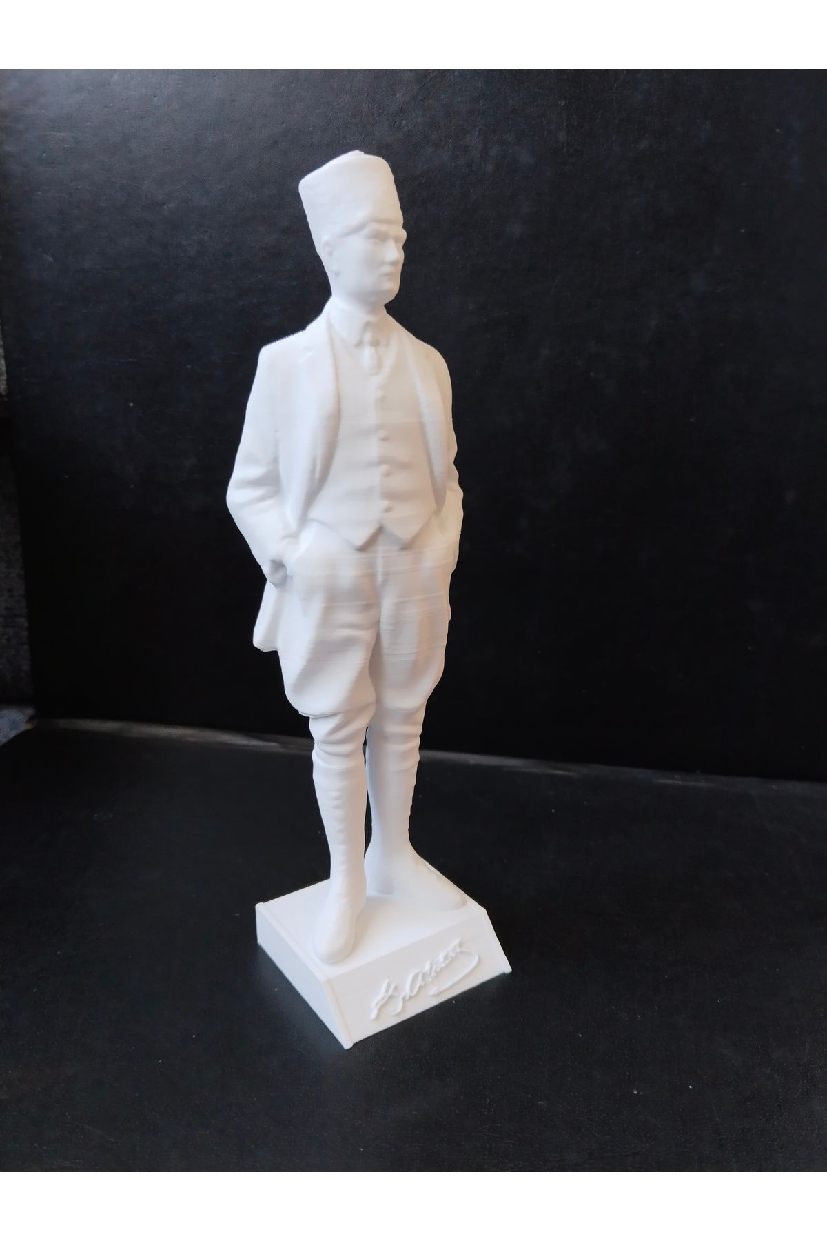 berkatello Atatürk Heykeli (mini)