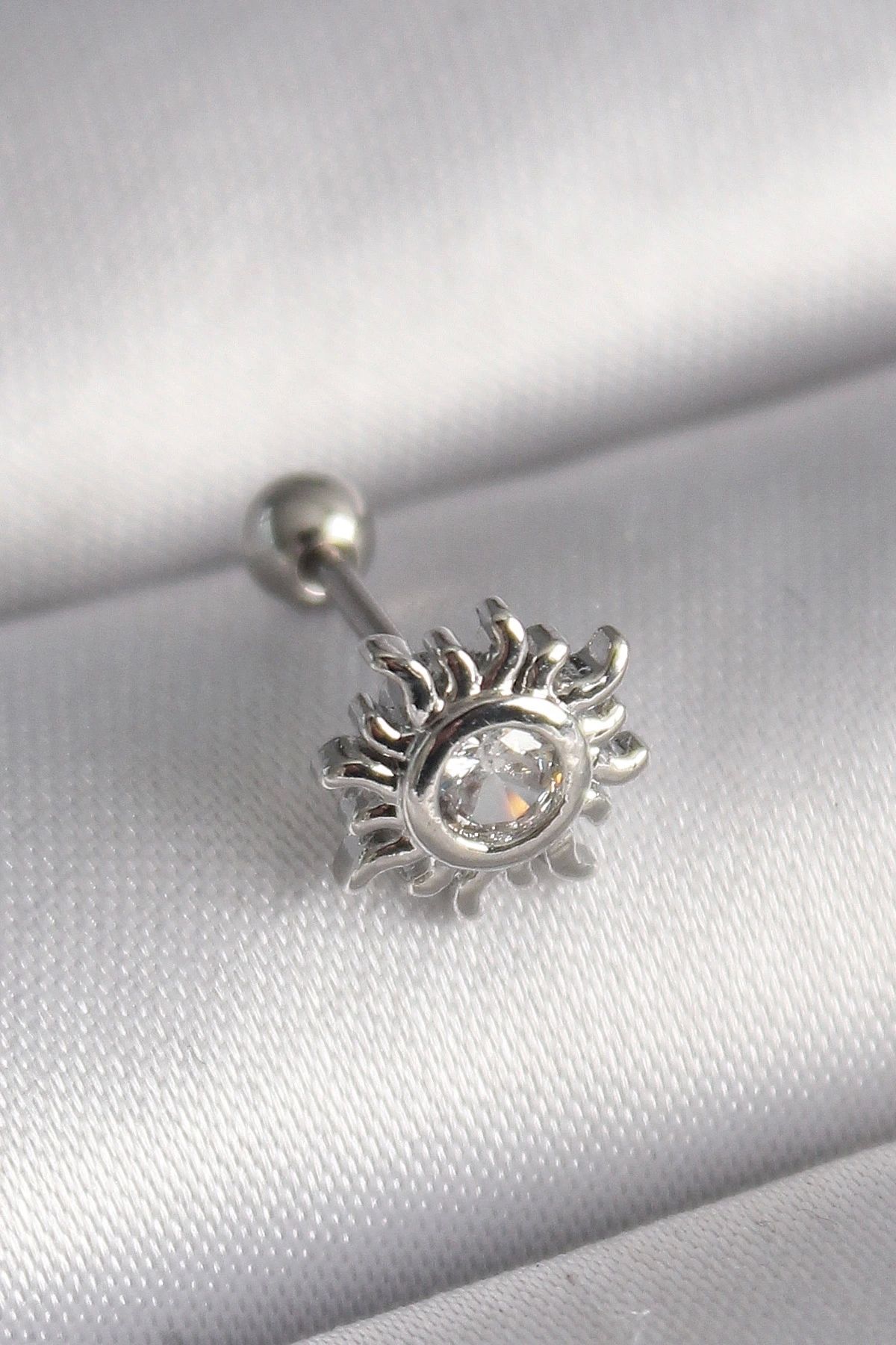 STOREMAX 316L Çelik Gümüş Renk Zirkon Taşlı Güneş Tragus Piercing