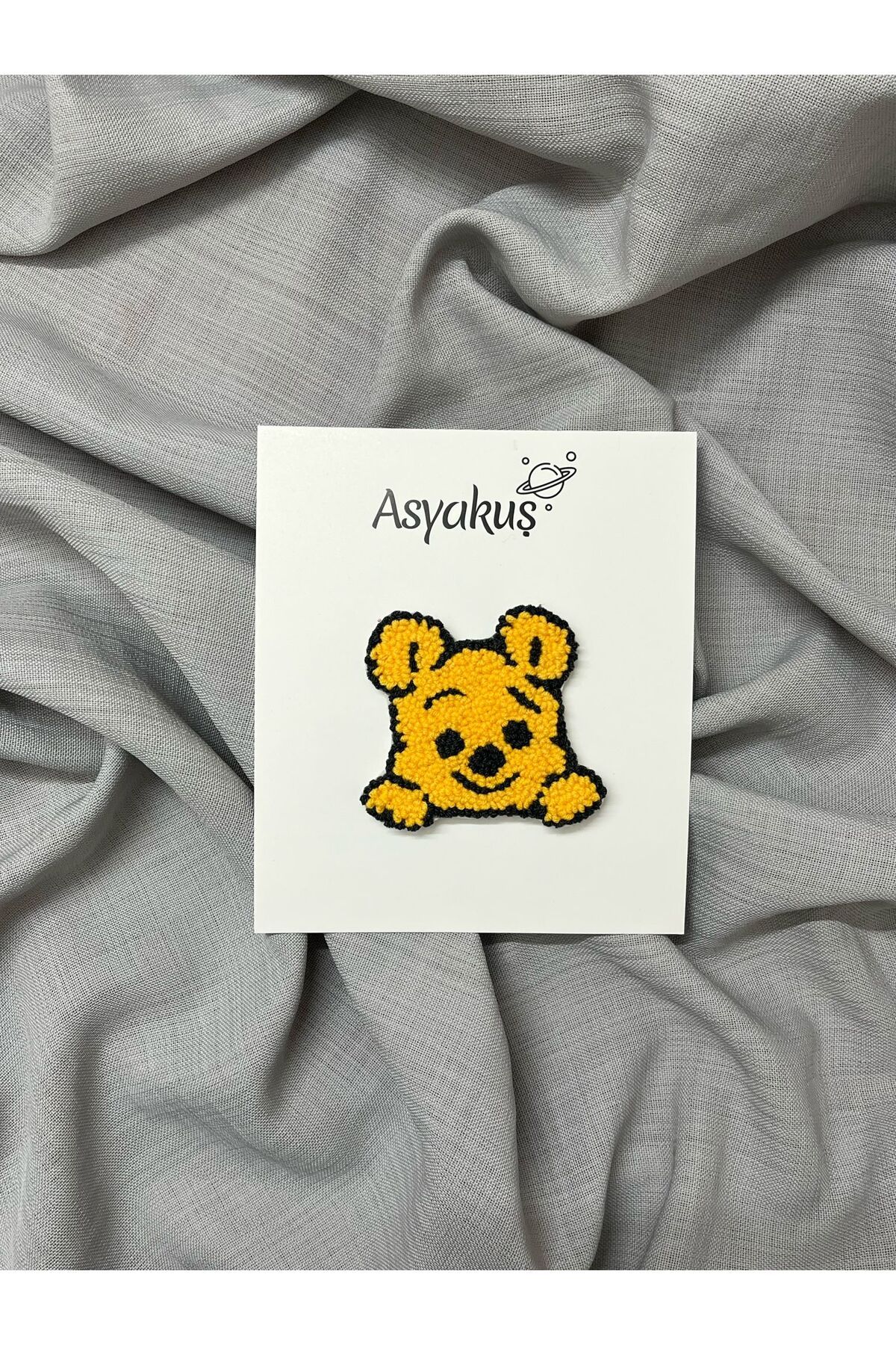 asyakuş Winnie Desenli Handmade Punch Nakışı Klips Toka