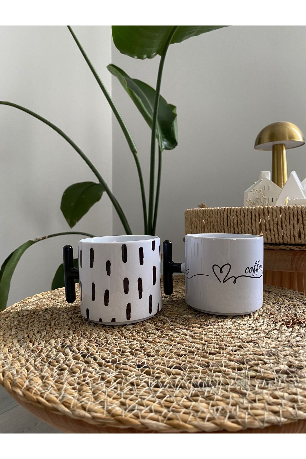 designard Siyah Beyaz Desenli Tasarım 2'li Latte & Kahve Fincanı