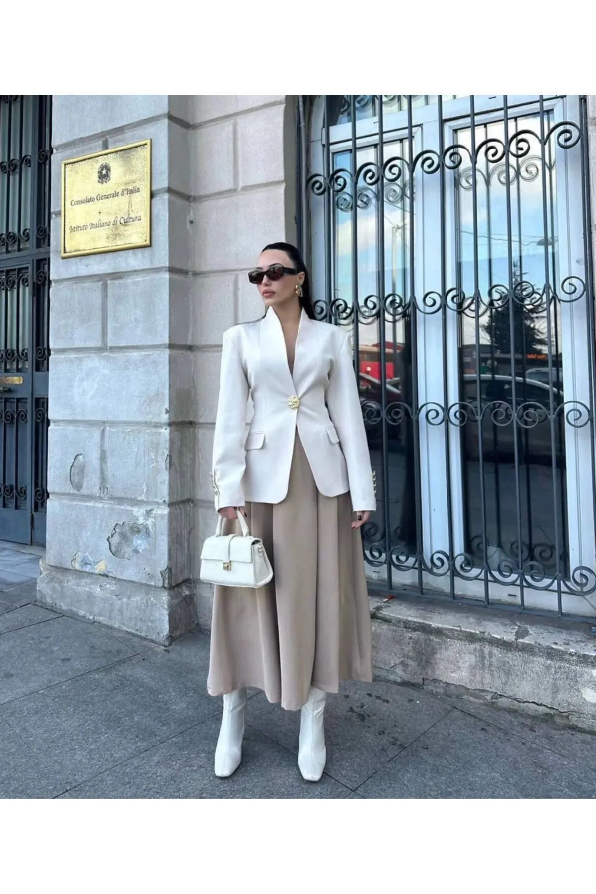 AlisaSu Taş Gold Düğmeli Şal Yakalı Blazer Ceket