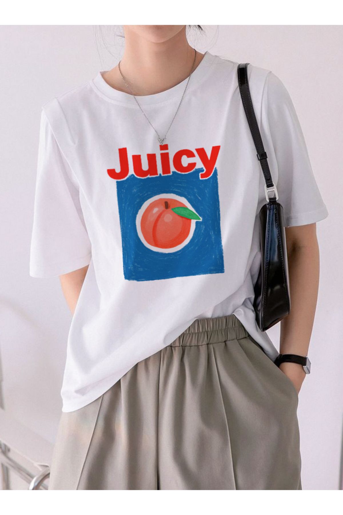 Disante Juicy Baskılı Bisiklet Yaka Basic Trend Kadın T-shirt