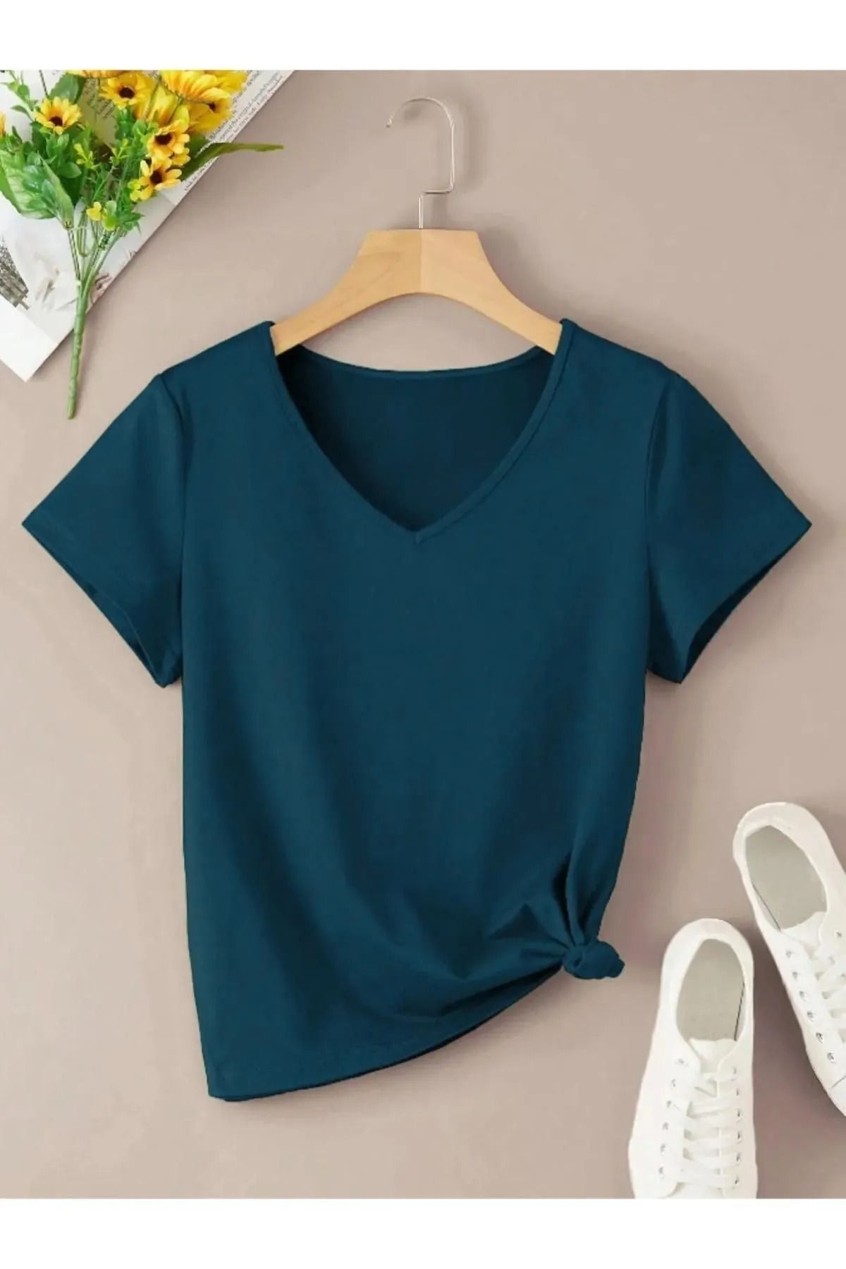 TEXTURA ✅ V Yakalı Şık Bluz - Zarif ve Modern Tasarım