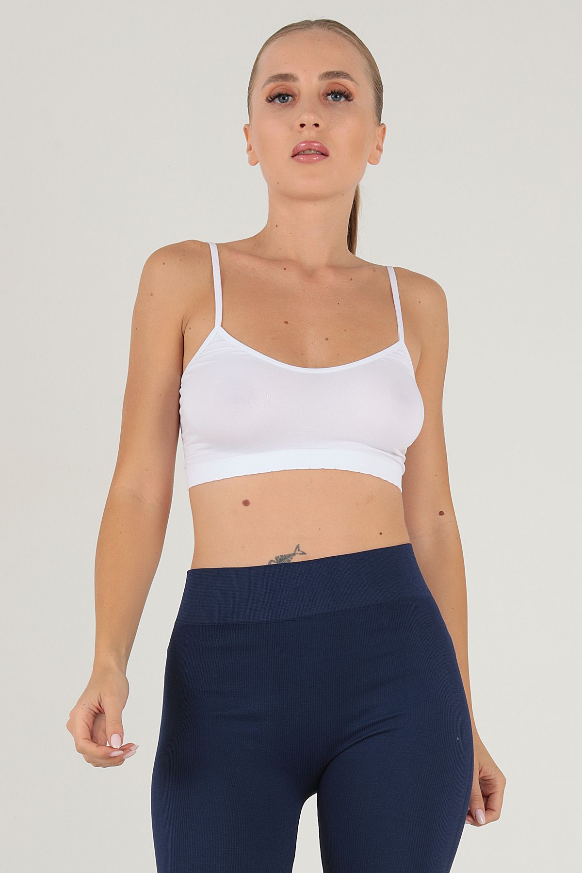 GIGOTTO-Seamless Embossed Patterned Bustier 2