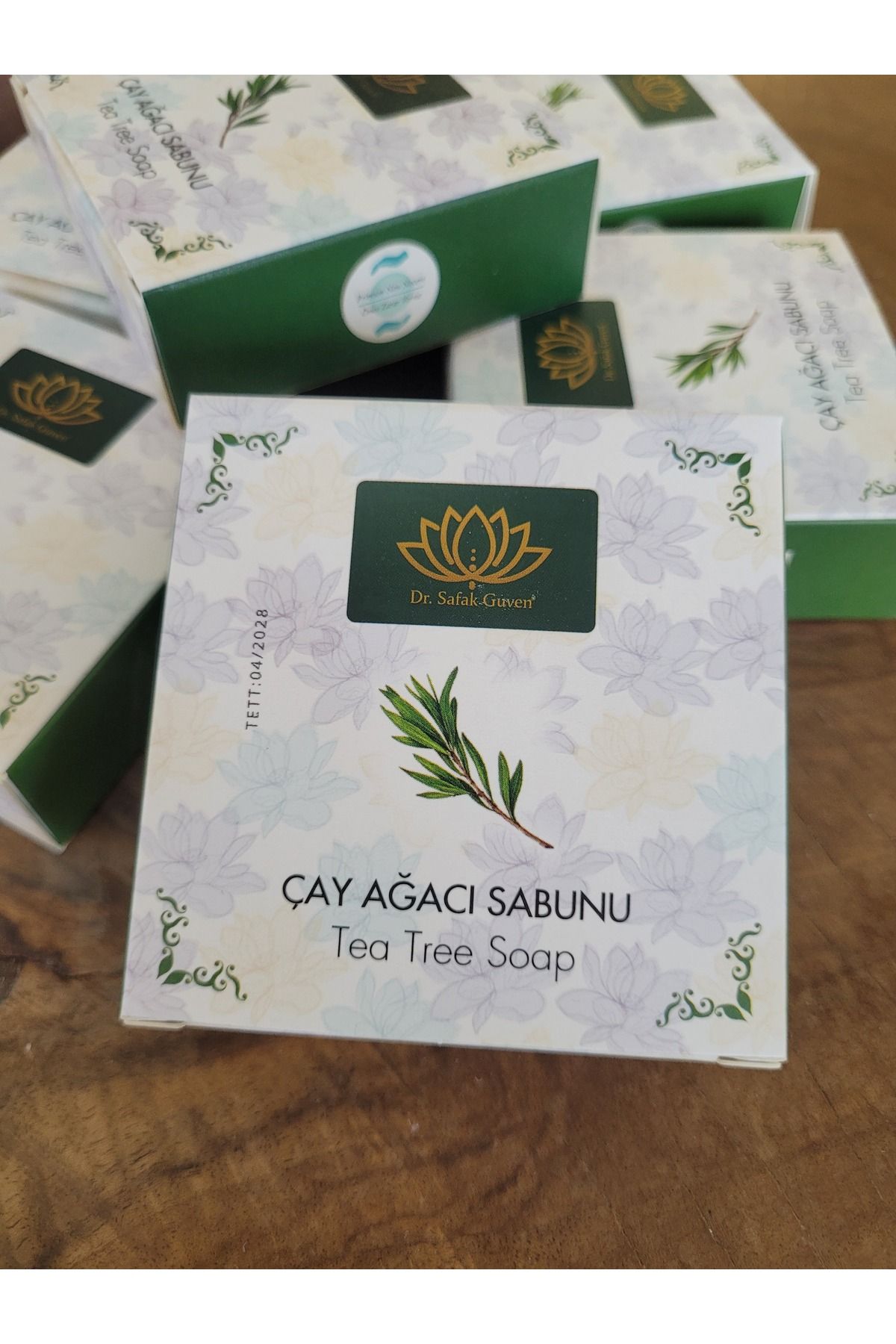NATUREL EL YAPIMI MEŞE KÜLÜ ÇAY AĞACI SABUNU