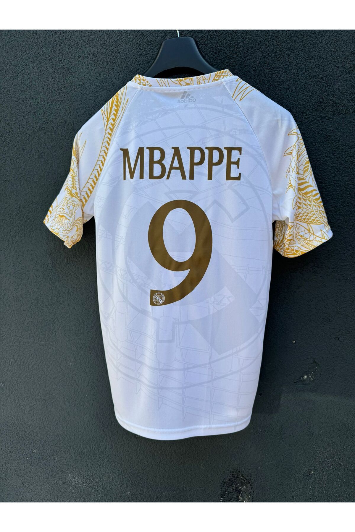 Lion Spor R'eal M'adrid Özel Tasarımlı Kylian Mbappe Konsept Forması