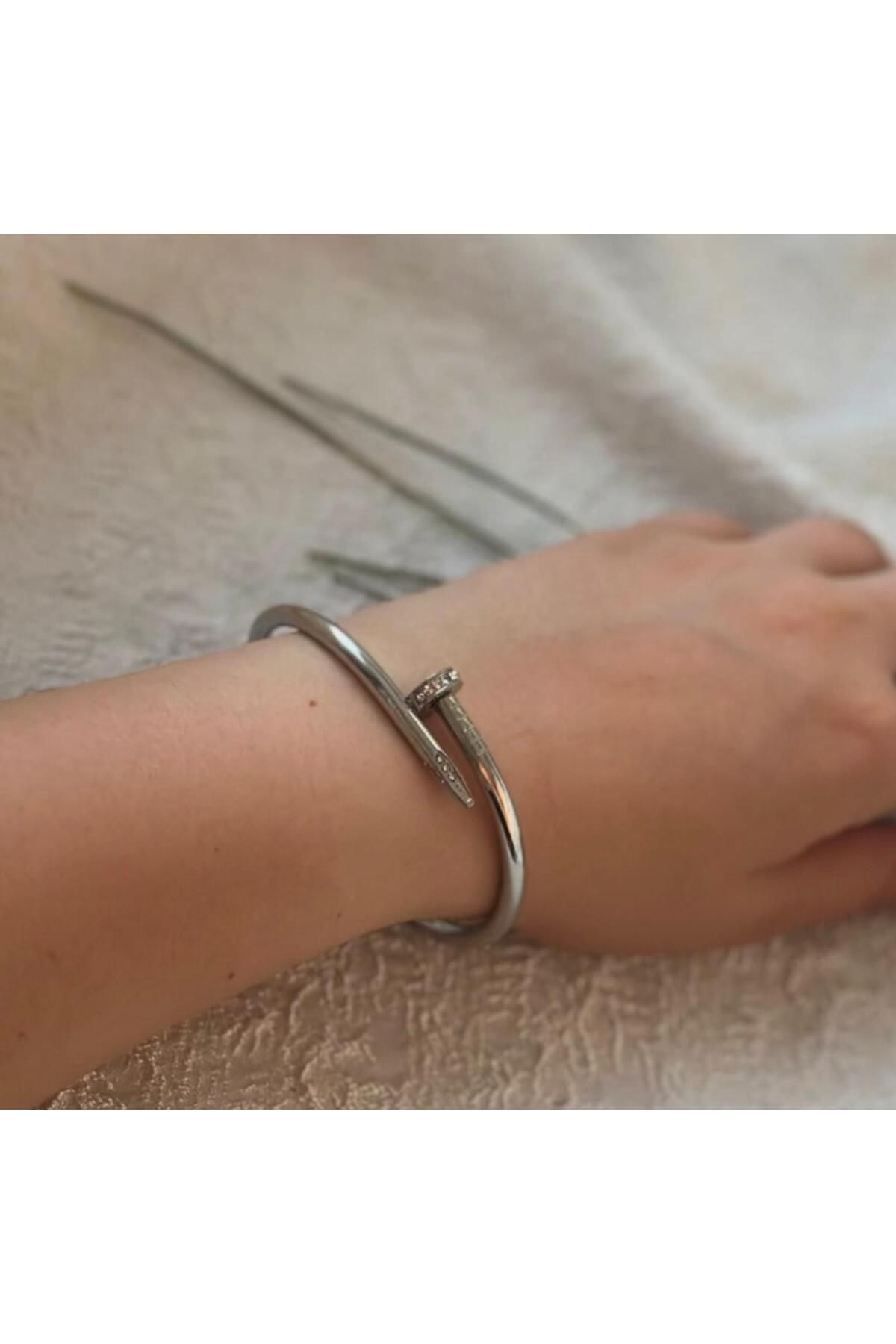 stainles steel Gümüş Renk Çivi Bileklik