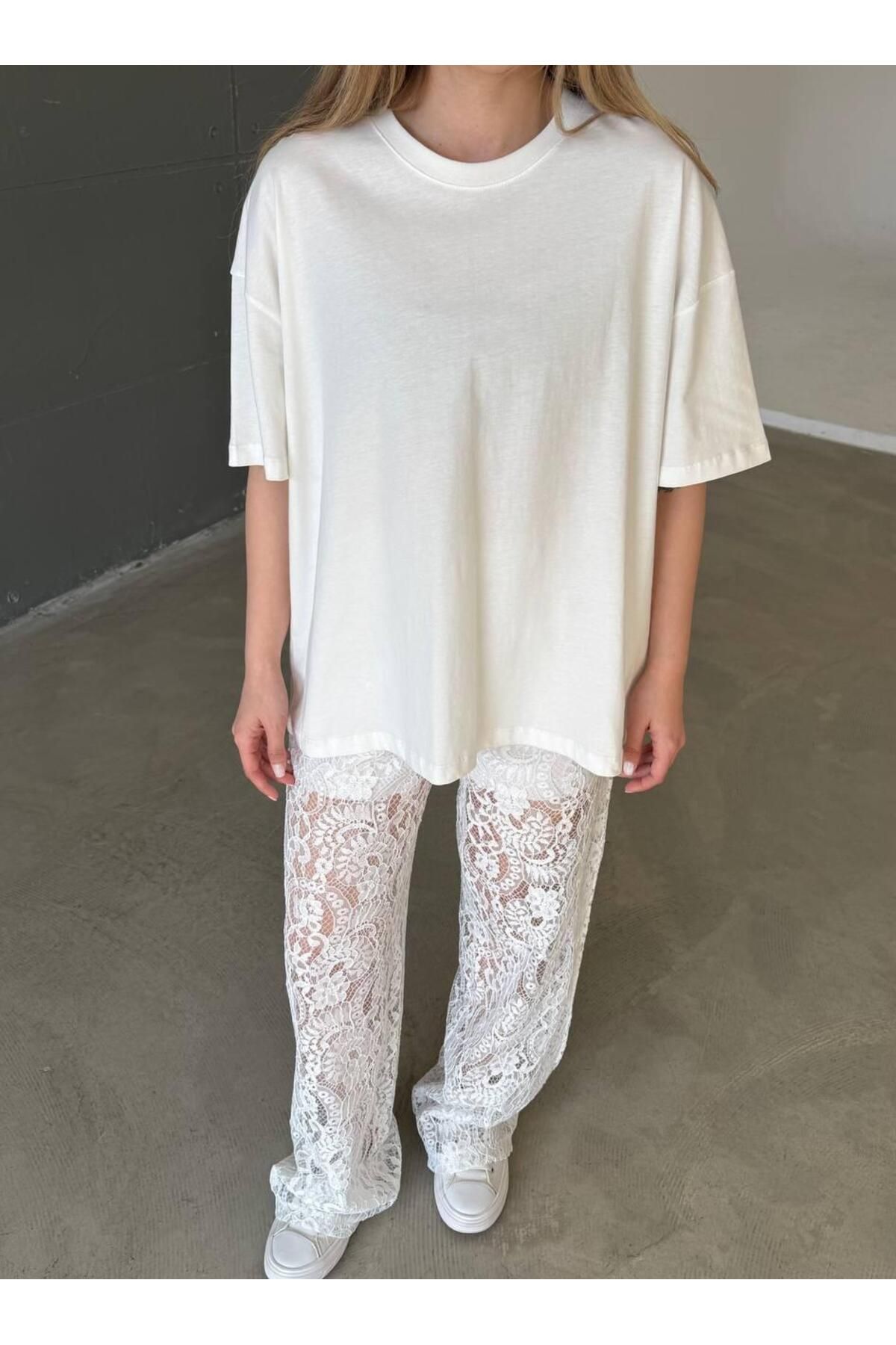 fatma keskin linna butik Kadın Kısa Kollu Bisiklet Yaka Basic Oversize T-shirt Beyaz