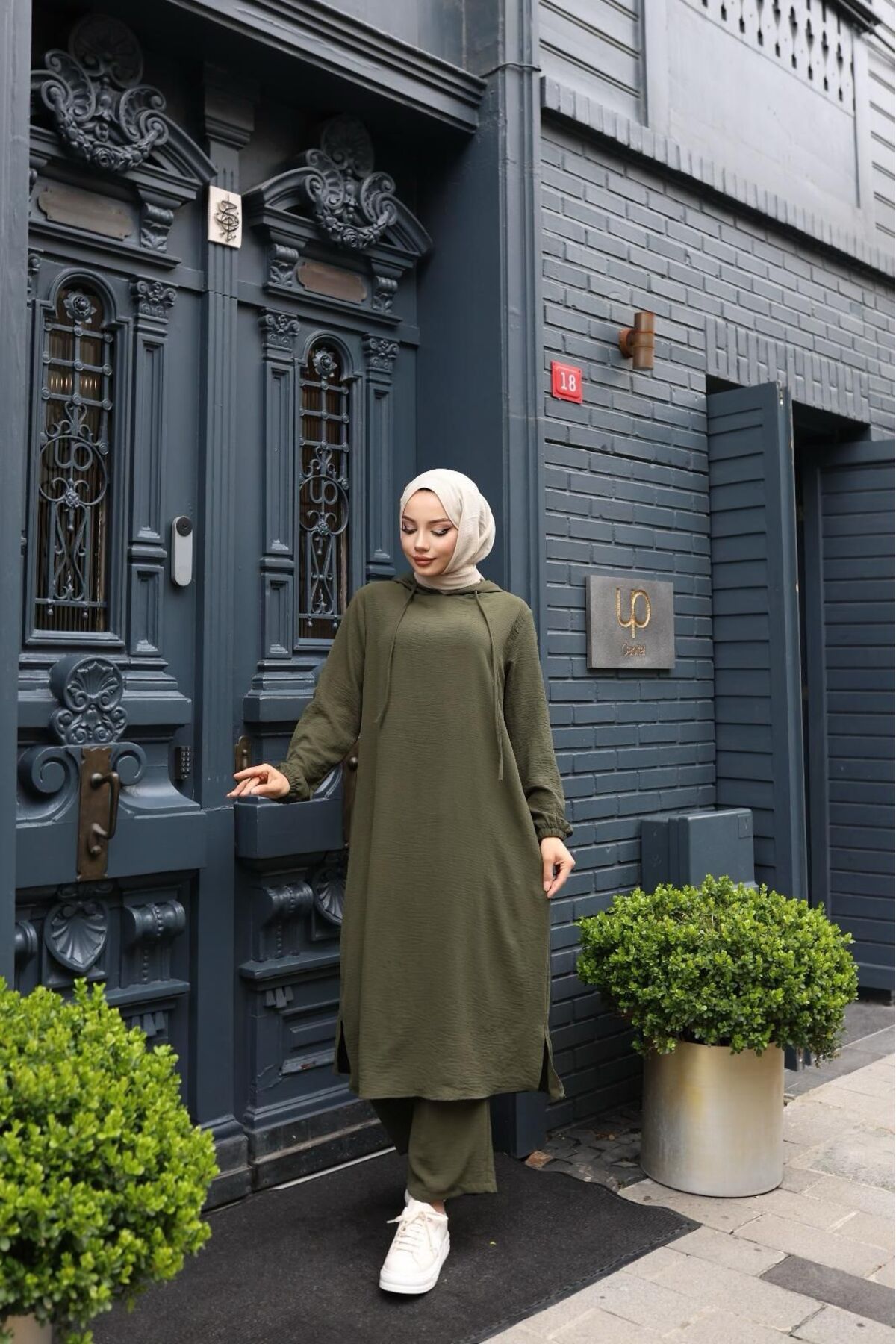 HÜLYA TÜRK BUTİK Ayrobin Kumaş Pantolon Tunik Takım
