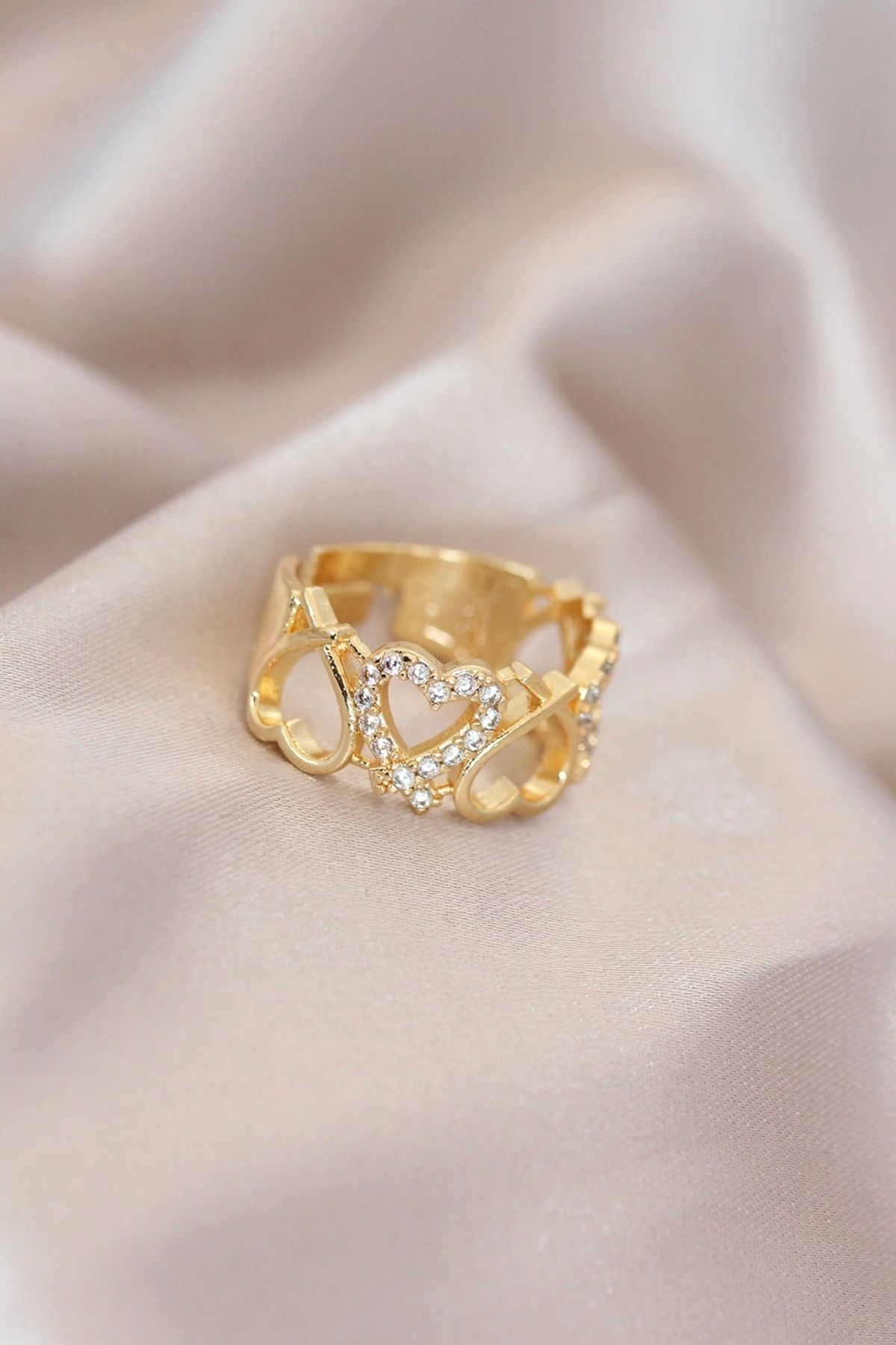 Clariss Ayarlamalı Gold Renk Metal Zirkon Taşlı Kalp Model Yüzük