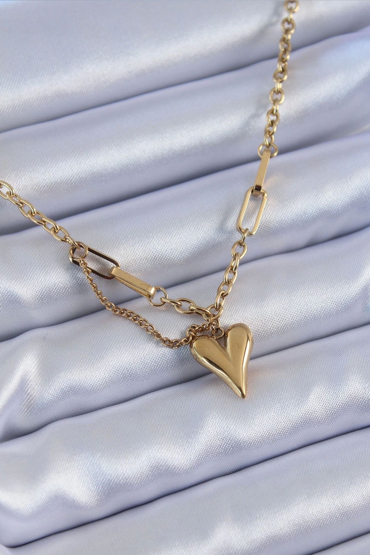 Clariss 316L Çelik Gold Renk Kalp Figür Kadın Kolye