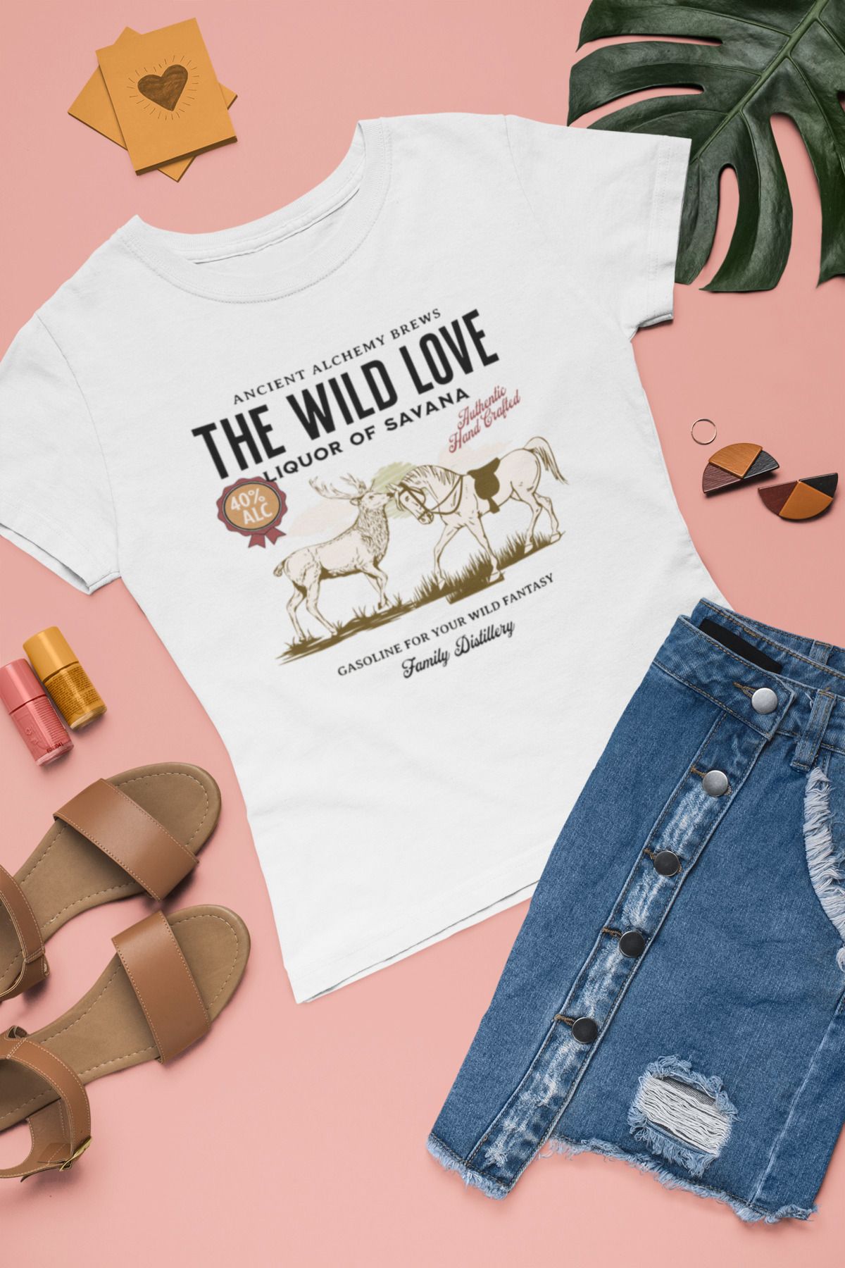MAGORS THE WILD LOVE BASKILI STANDART KALIP BİSİKLET YAKA PAMUKLU KADIN VE ÇOCUK TİŞÖRT