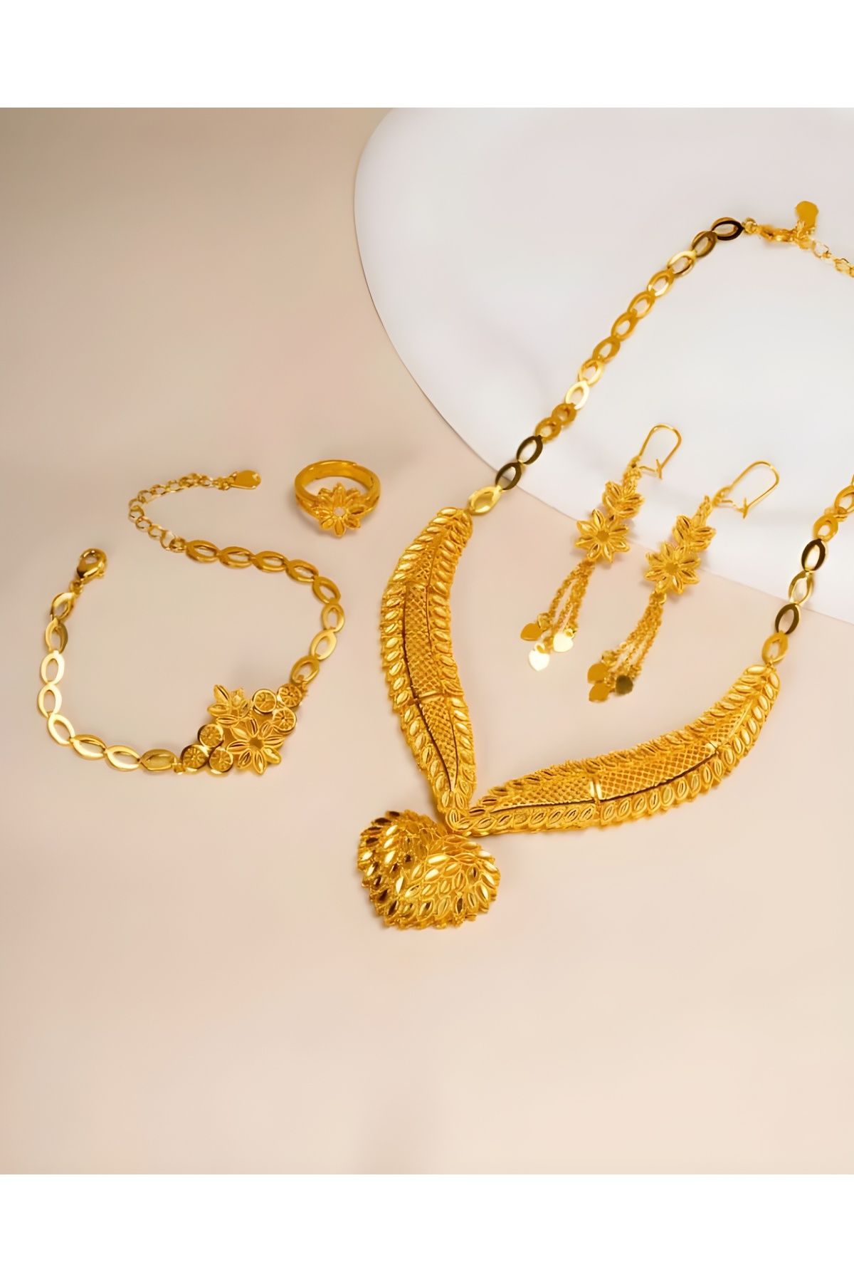 Jadem Gold 4 Adet Lüks 24 Ayar Altın Kaplamalı Düğün Takı Seti