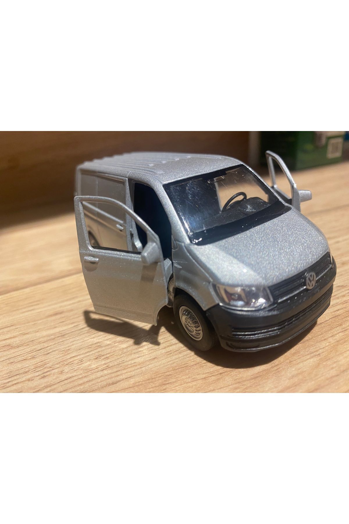 liss çarşı Klasik Wolkswagen Transporter Koleksiyonluk Metal Kapıları Açılan Model Araba %100 Marka Bandrollü