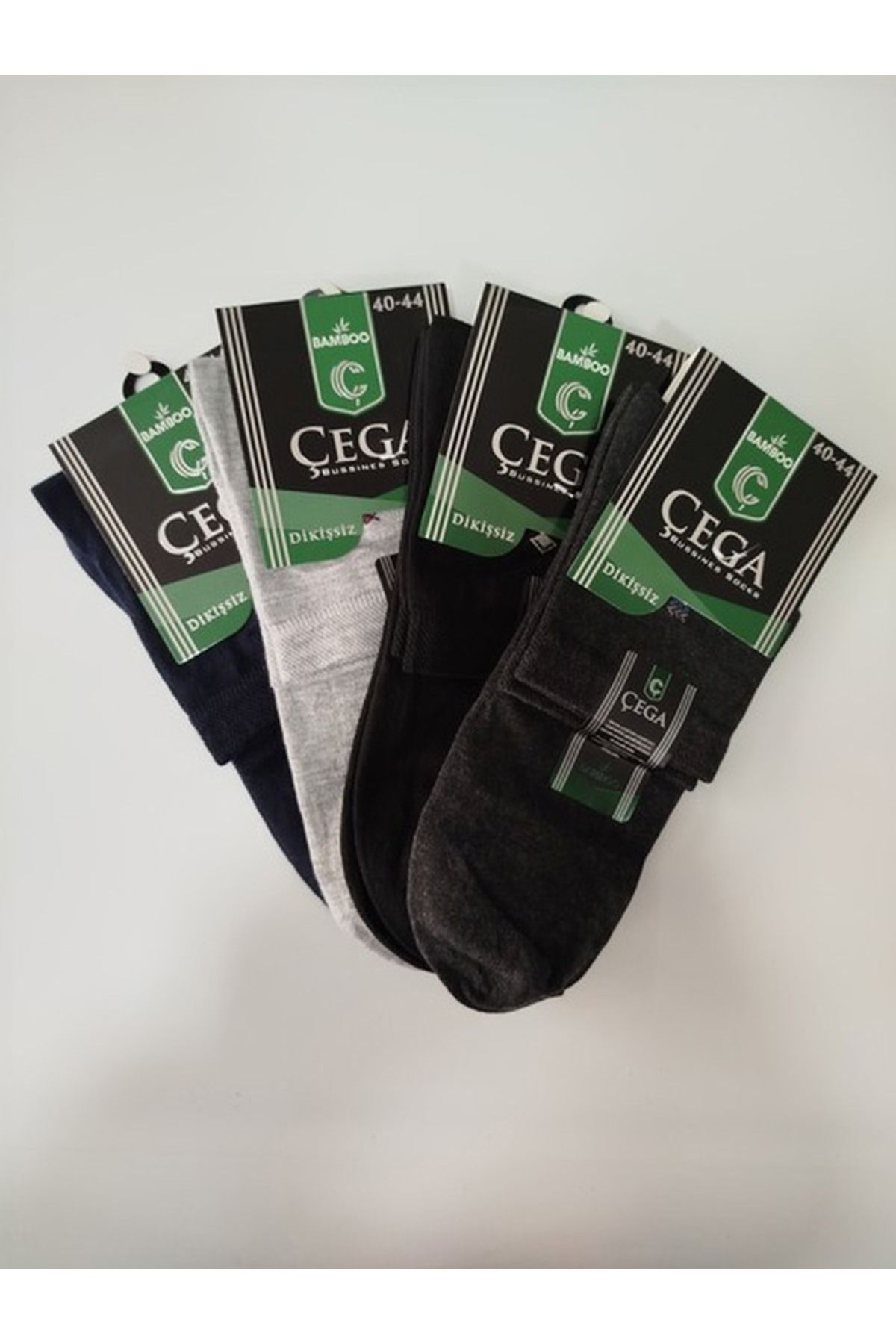Çega Socks çok renkli küçük desenli dikişsiz 4'lü bambu erkek kısa konç çorap