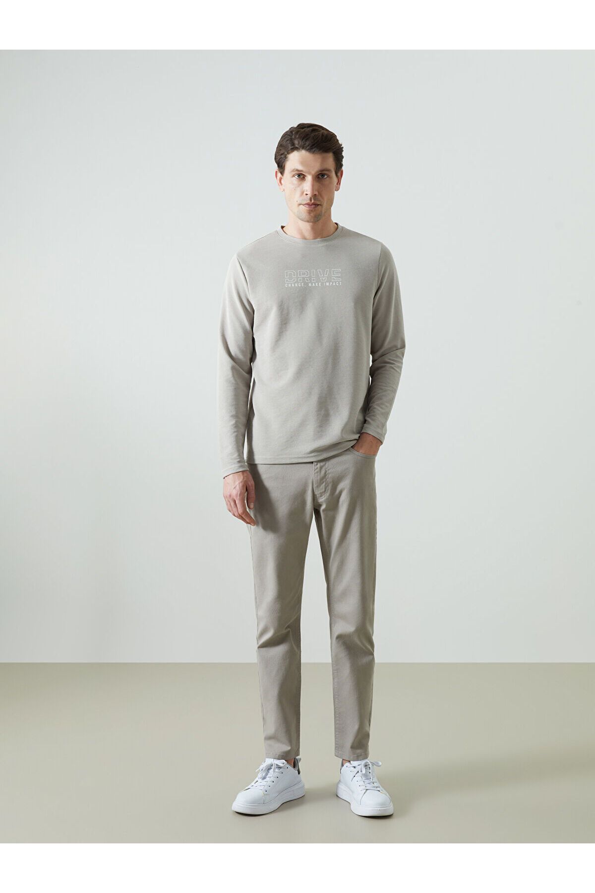 LC Waikiki Standart Kalıp Gabardin Erkek Chino Pantolon