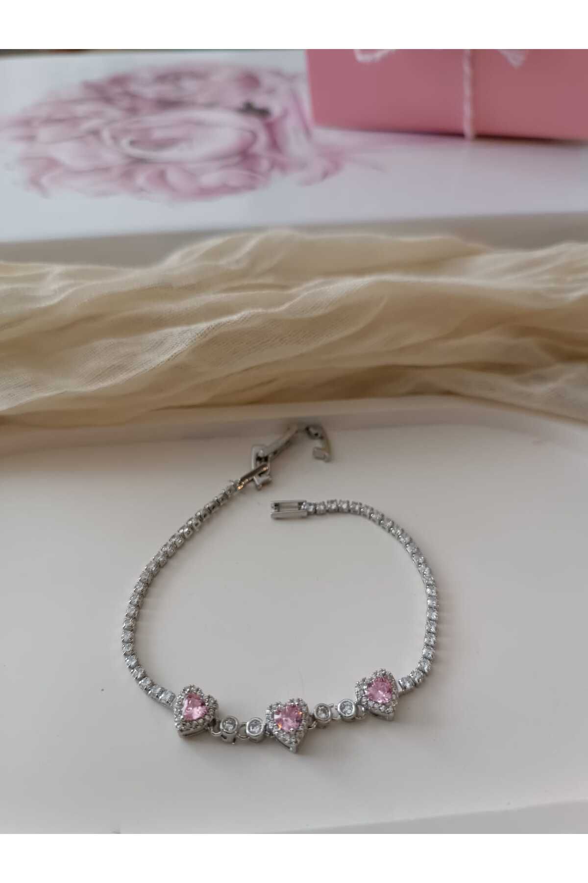 Çelik PEMBE TAŞLI KALPLİ BİLEKLİK