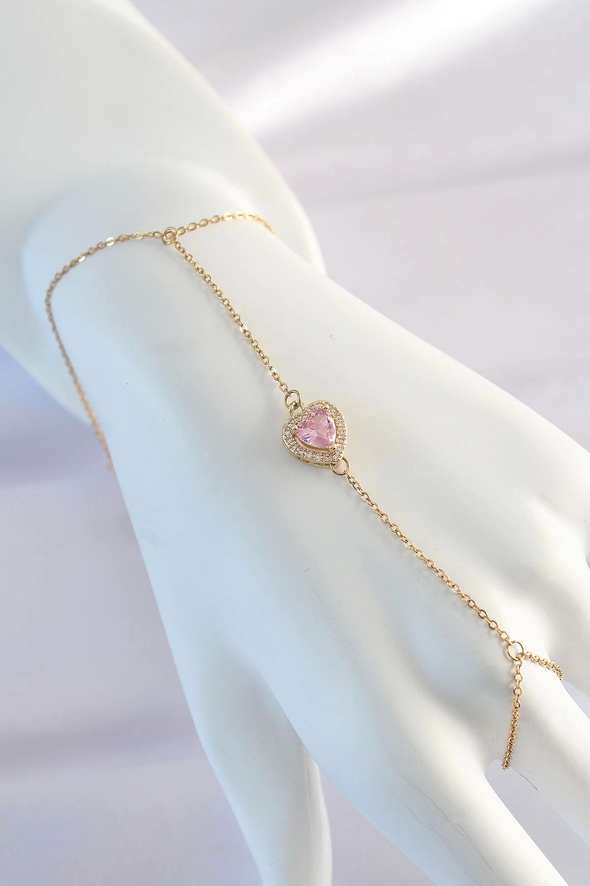 Clariss 316L Çelik Gold Renk Pembe Zirkon Taşlı Kalp Model Şahmeran