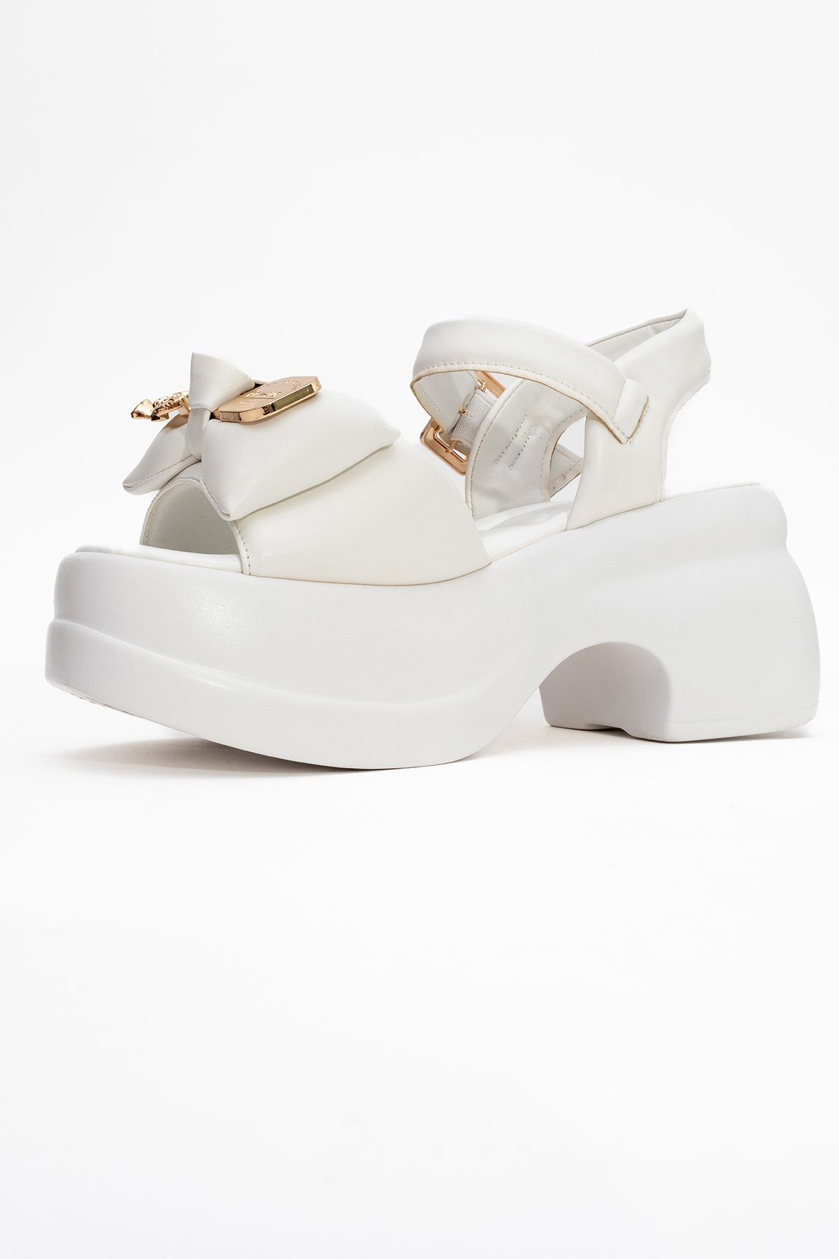 صندل سفید زنانه های سگک پر شده luvishoes