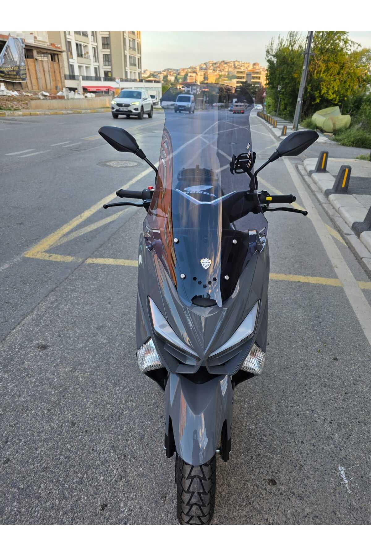 Revolt RSX4 Siperlik Ön Cam 2022-2025 Model 75cm Füme Renkli 4mm ORTA BOYLU