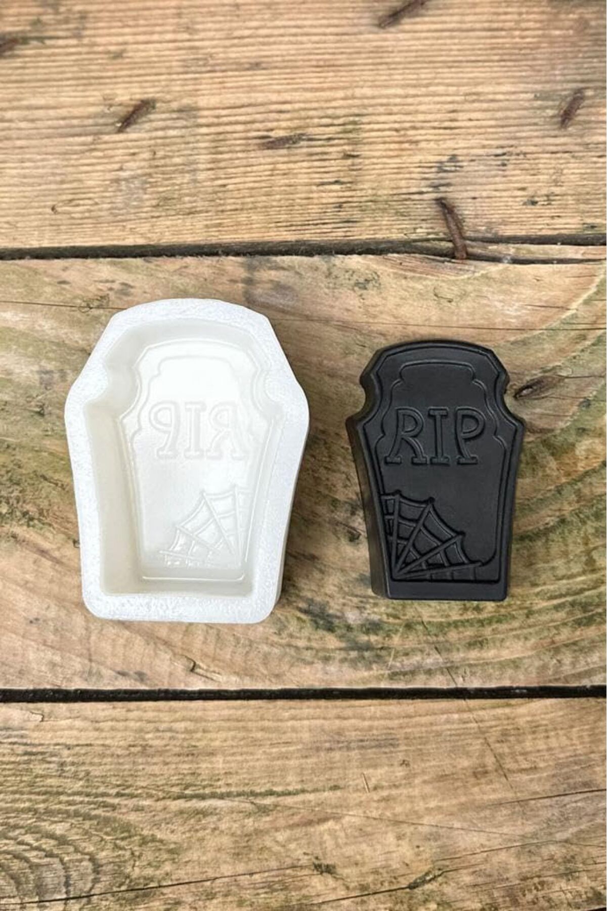yenibagshop Concept Mezar Taşı Rip Yazılı Mum Kalıbı (Silikon) (1 Adet)