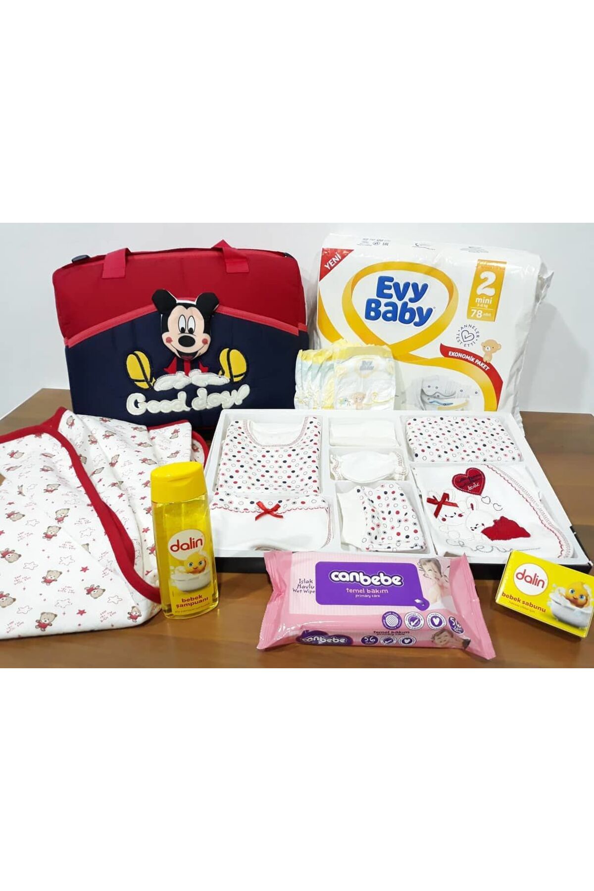 bebegen Kırmızı Anne Bebek Doğuma Hazırlık Hastane Çantası Seti fotoğrafı 3 (önizleme)