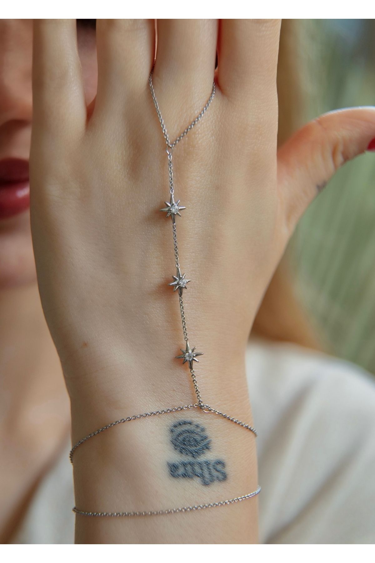 Home Sihra accessories Yıldız detaylı gümüş renk şahmeran