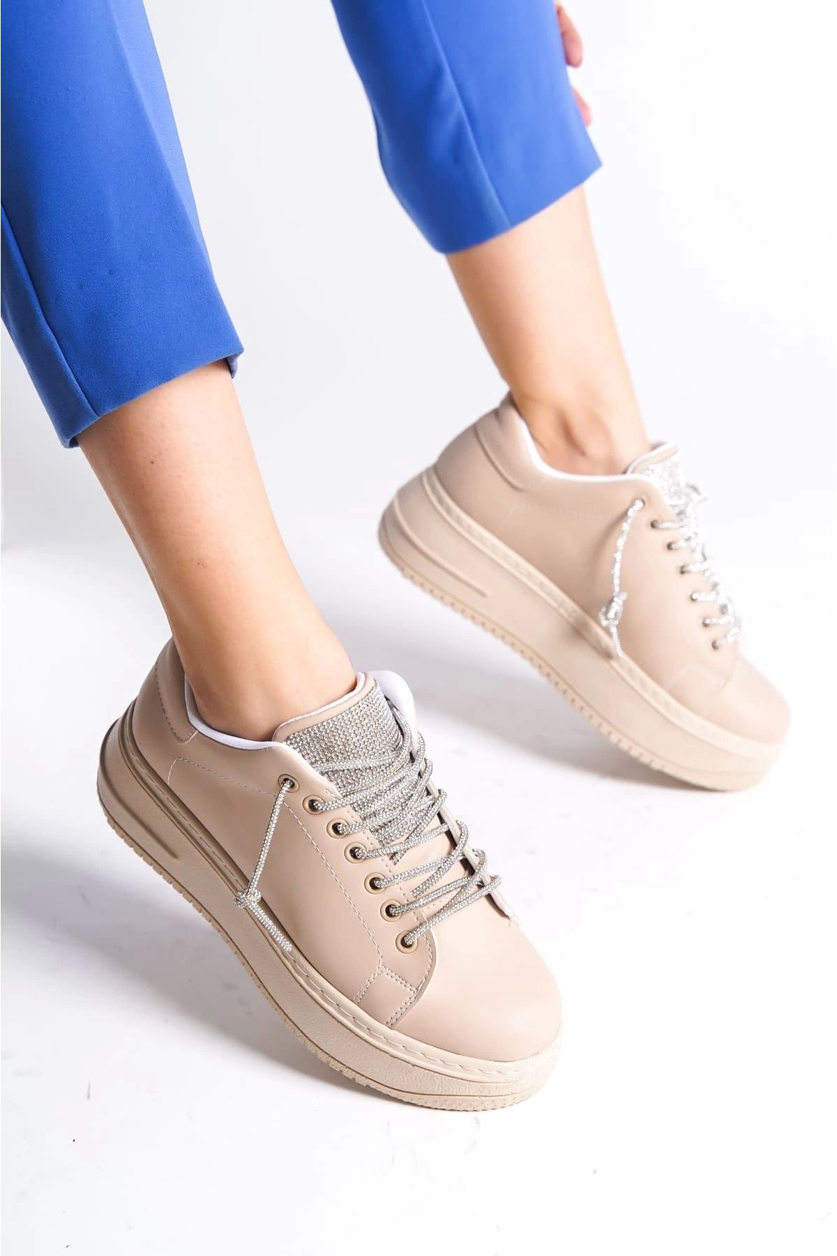 Joy Ayakkabı DELLA Bağcıklı Ortopedik Taban Taşlı Kadın Sneaker Spor Ayakkabı TT - Ten
