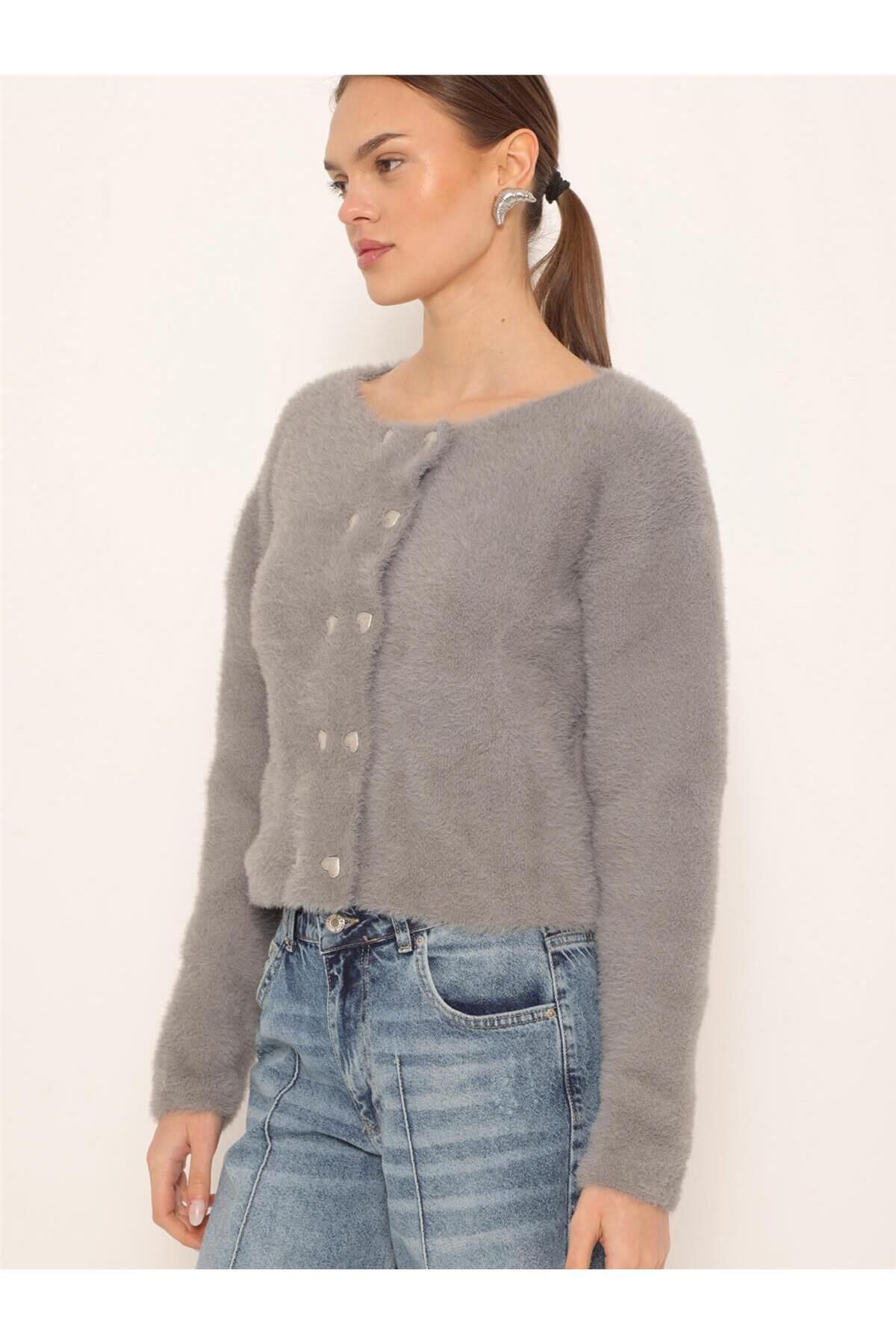 Coral-Gray Heart Buttoned Soft Cardigan 4