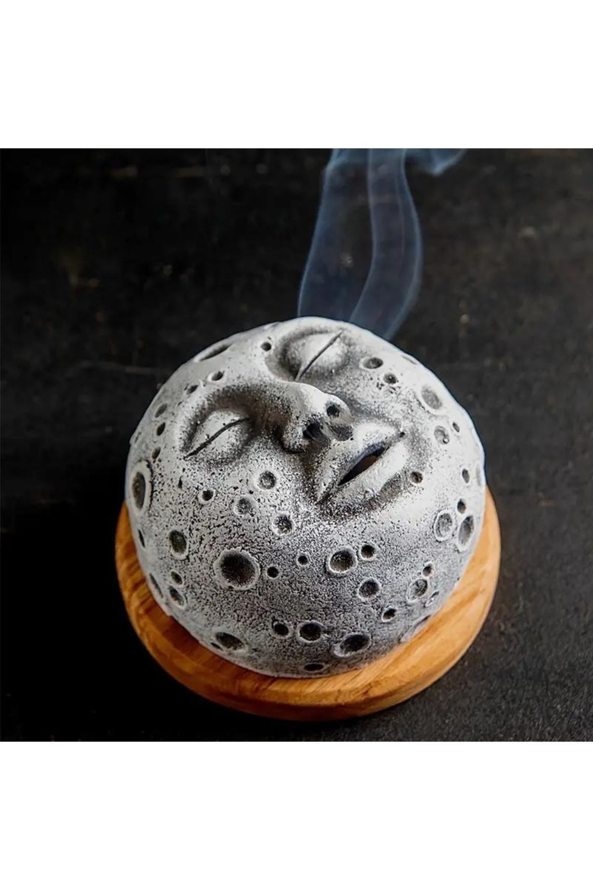 OEM-Scented cone holder, Moon face, resin with wooden base, a fascinating decorative object 5