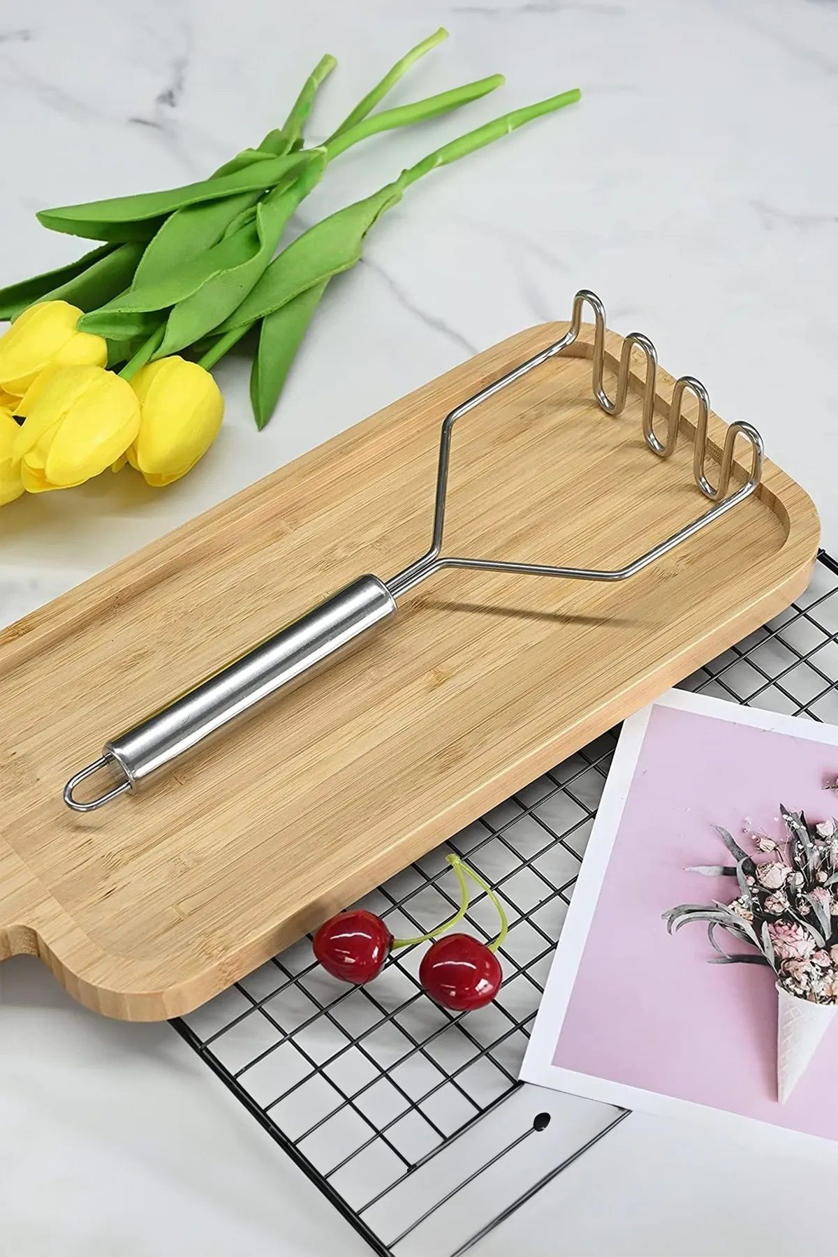 Buzka Pratik 24 Cm Lüks Paslanmaz Metal Patates Ezici | Zikzaklı Patates ve Meyve Ezici Püre Yapıcı
