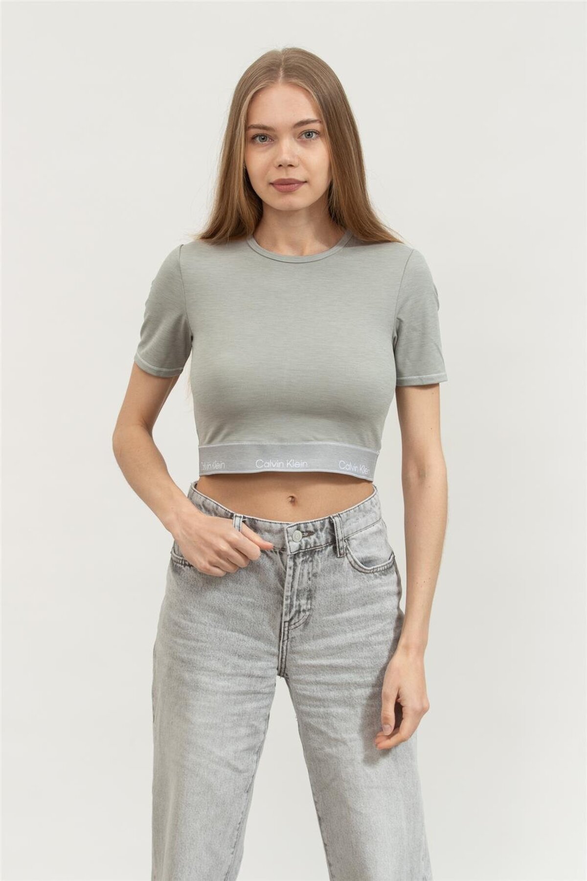 تیشرتزنانهCalvin Kleinخاکستری