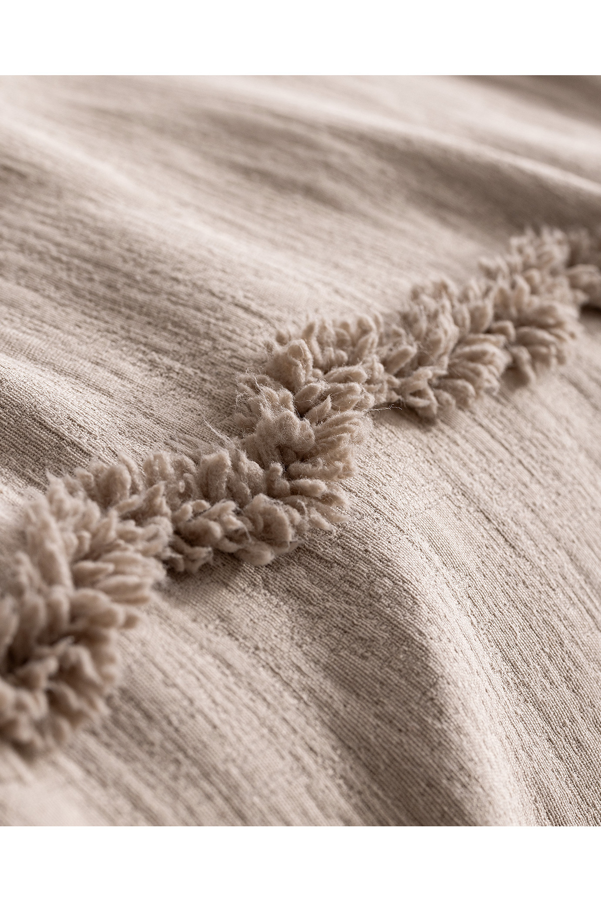 Madame Coco-Rostrenen Single Cotton Bedspread - Gray 8