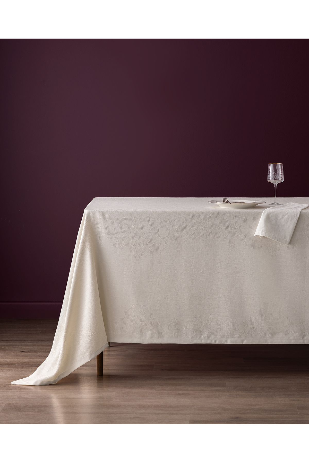 Madame Coco Valerie Masa Örtüsü - Bej - 160x300 cm