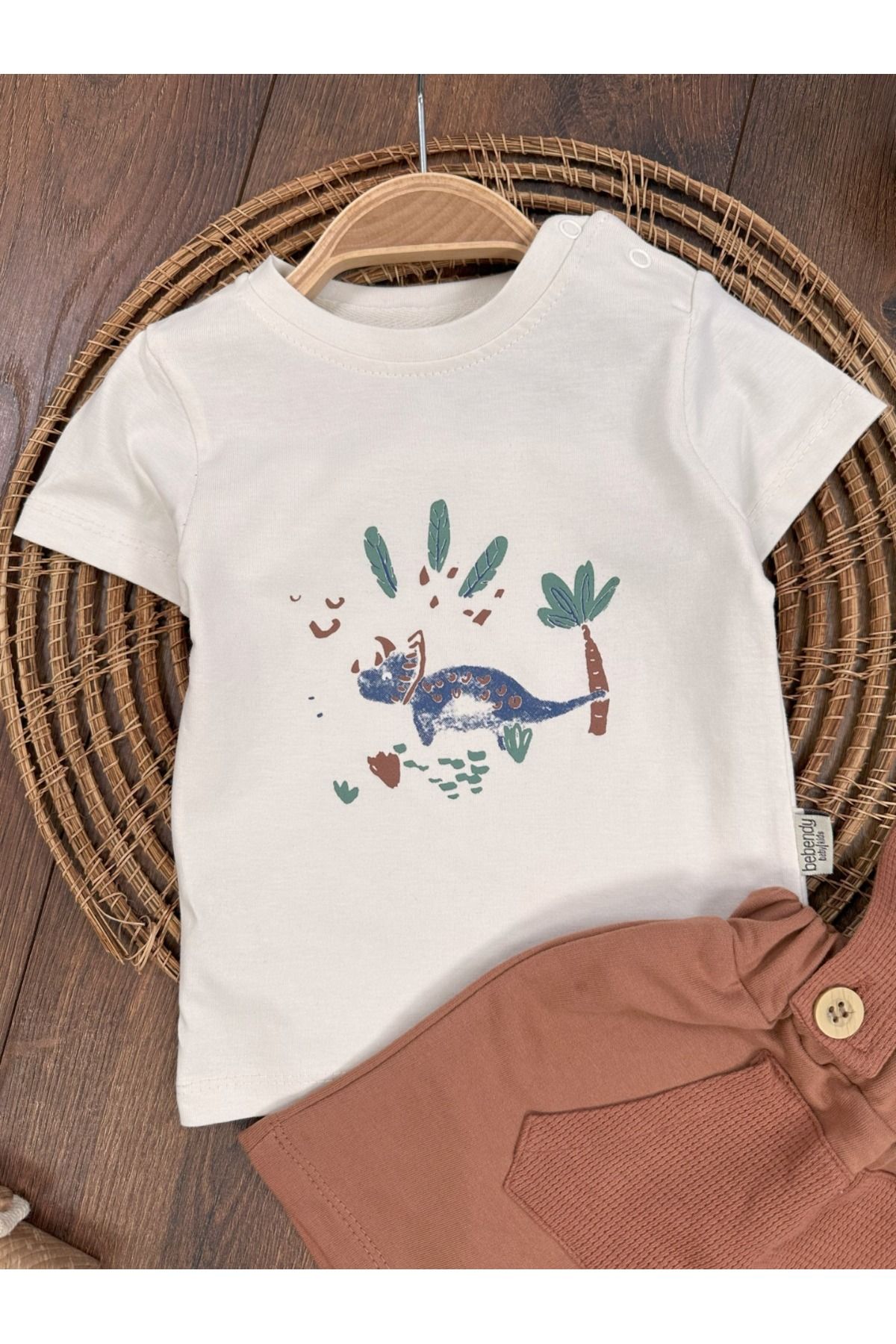 Adda Baby Yazlık Taş Devri Dizanorlu Salopet Tshirtli Tulum Önden Cep Detaylı Yazlık Şortlu Erkek Bebek