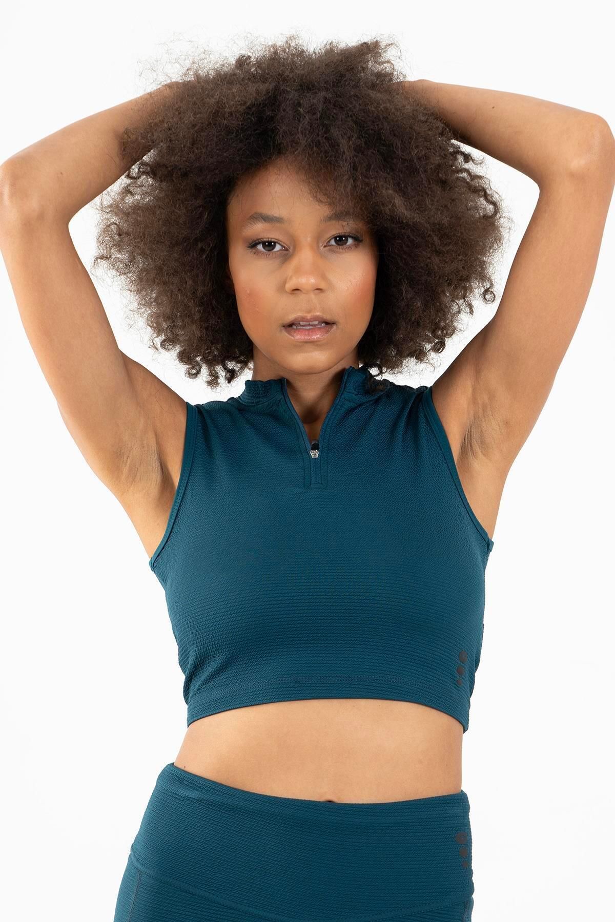 MARATON SlimFit Kadın Balıkçı Yaka Kolsuz Turkuaz Crop Top 22257