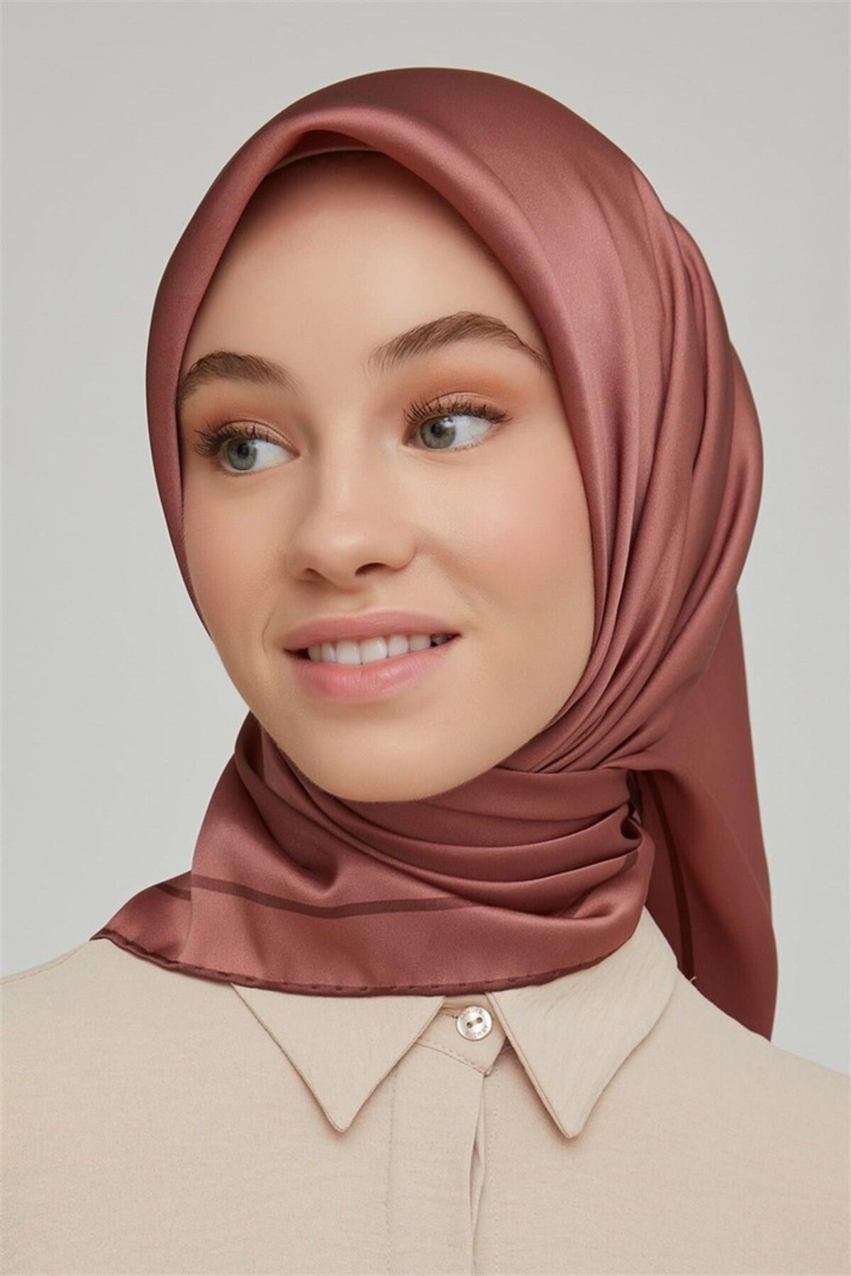 Armine Nostalji Serisi Twill İpek Eşarp 8668D-07 Düz Renk BAKIR