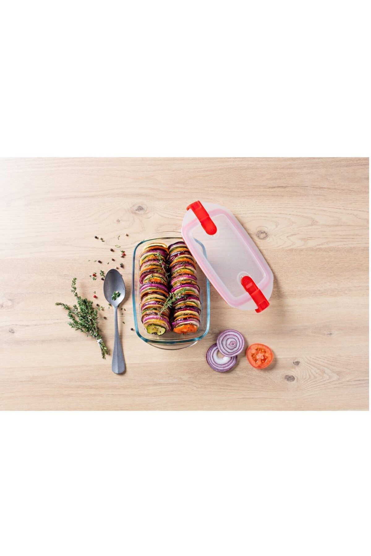 Pyrex-Rectangular casserole with lid 4