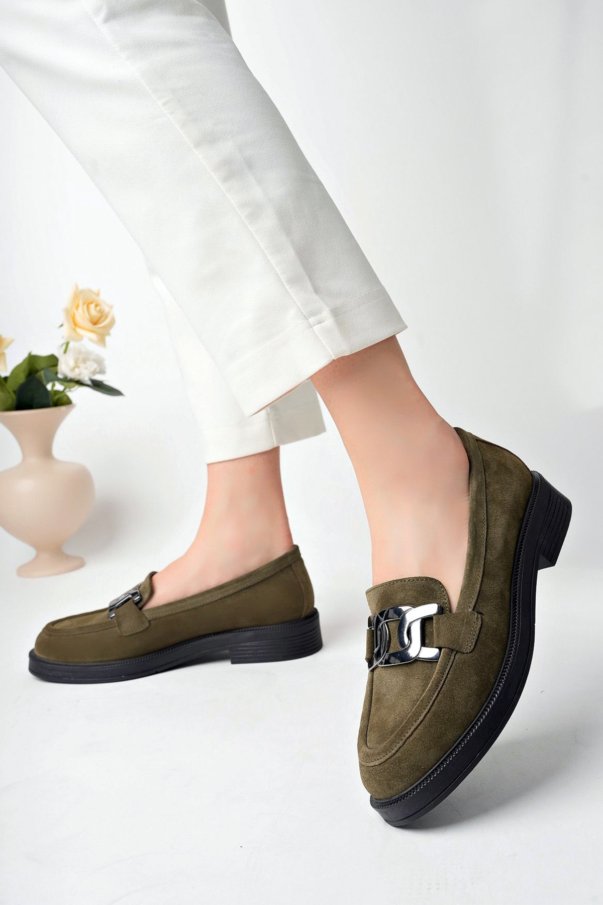 GRADA  Haki Süet Kadın Loafer Ayakkabı Haki Yeşili Hakiki Süet Deri Tokalı Kadın Haki Rengi Günlük Mokasen - Görsel 5
