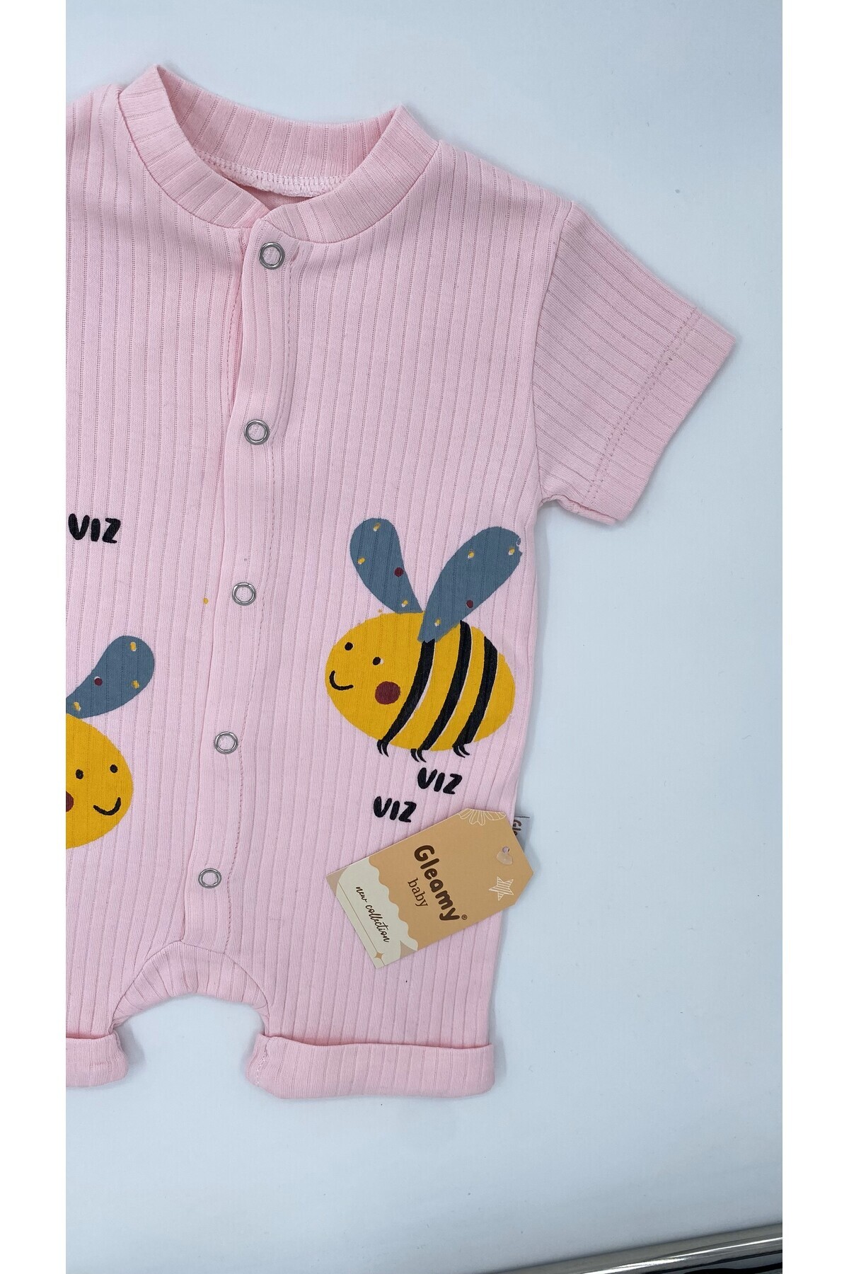 Gleamy FINDIK BEBE KIDS ARI DESEN ÇITÇITLI KISA KOLLU ŞORT TULUM(ZIBIN)%100 PAMUK fotoğrafı 4 (önizleme)