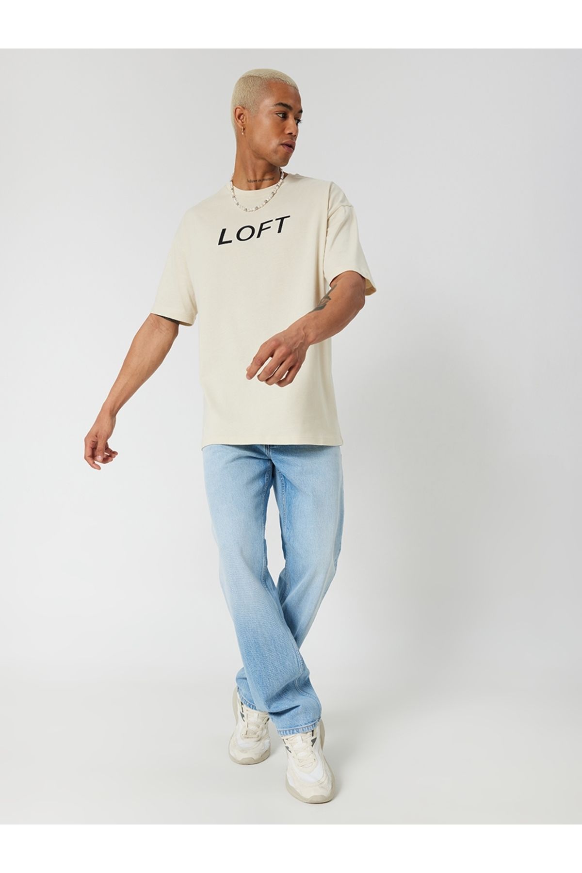 Loft-Regular Fit Men's Tshirt Arm sleeve 4