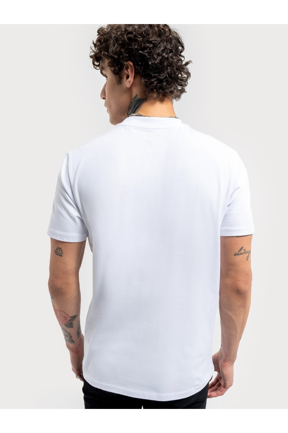 Loft-Regular Fit Men's Tshirt Arm sleeve 3