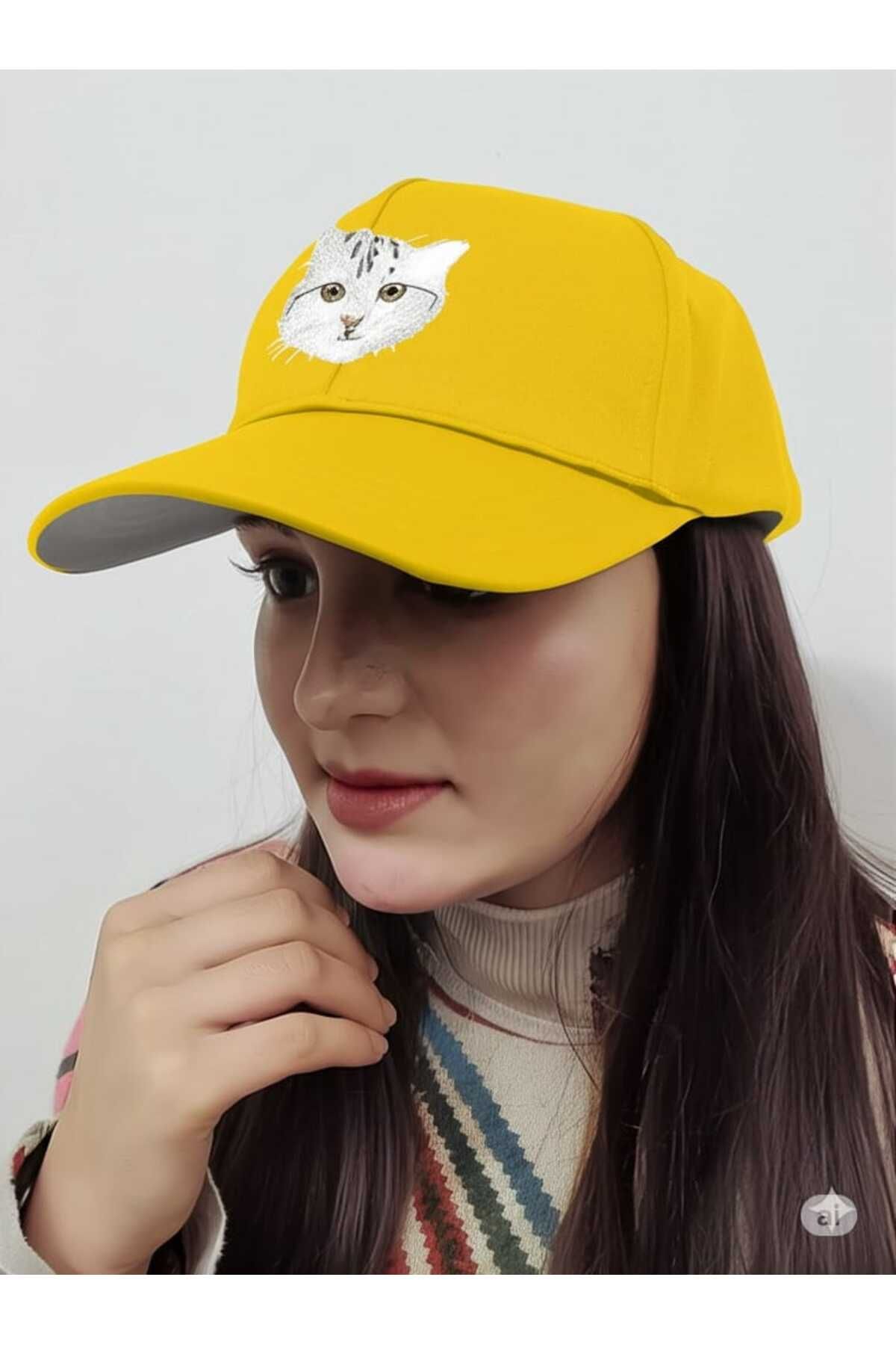 Anelli Kişiye Özel Evcil Hayvan Nakış Tasarımlı Şapka, Kişiye Özel , Kedi, Köpek , Kuş , Nakışlı Şapka