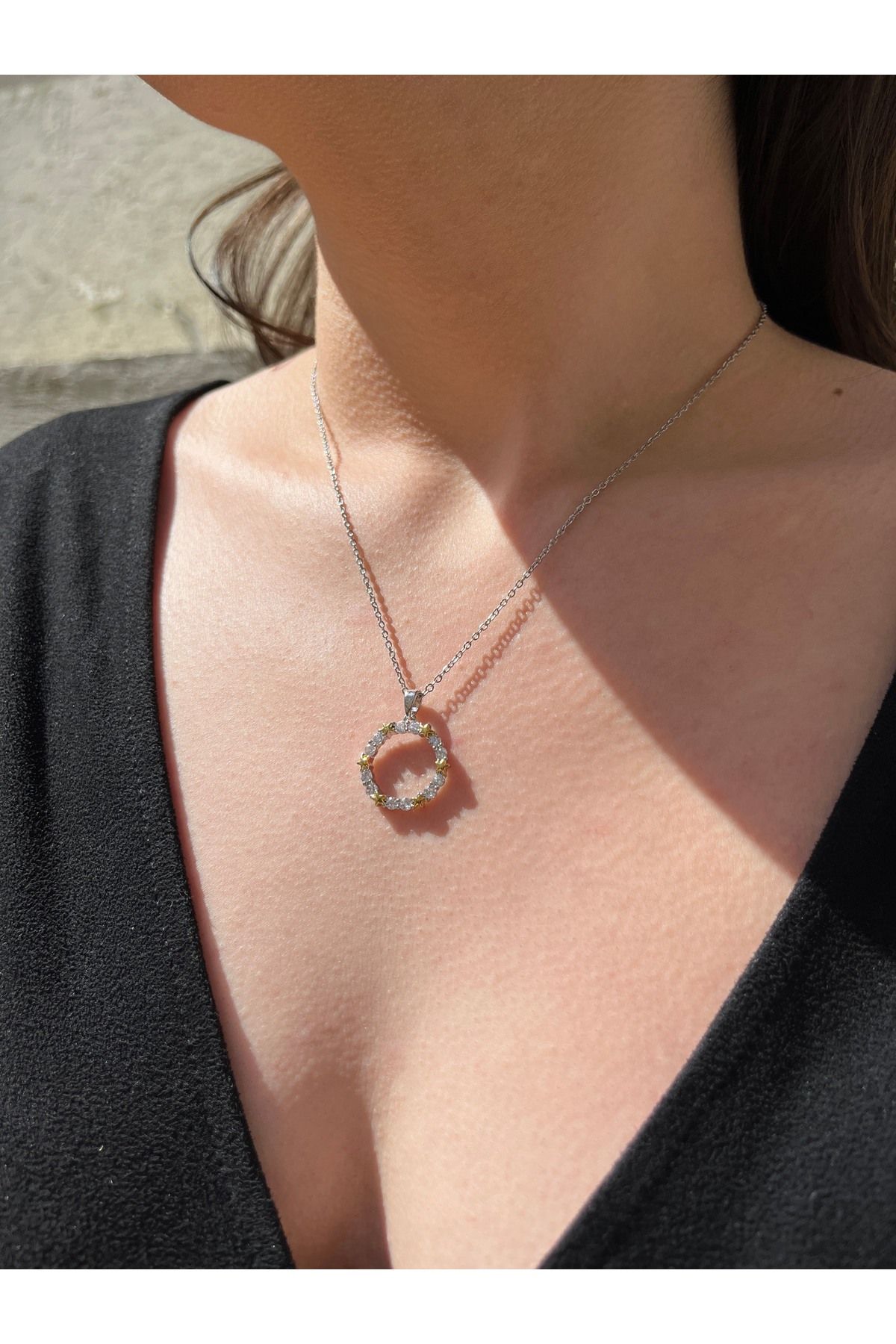 Lilac Jewelry 316L Çelik Gümüş Renk Zirkon Taşlı Xoxo Kadın Kolye