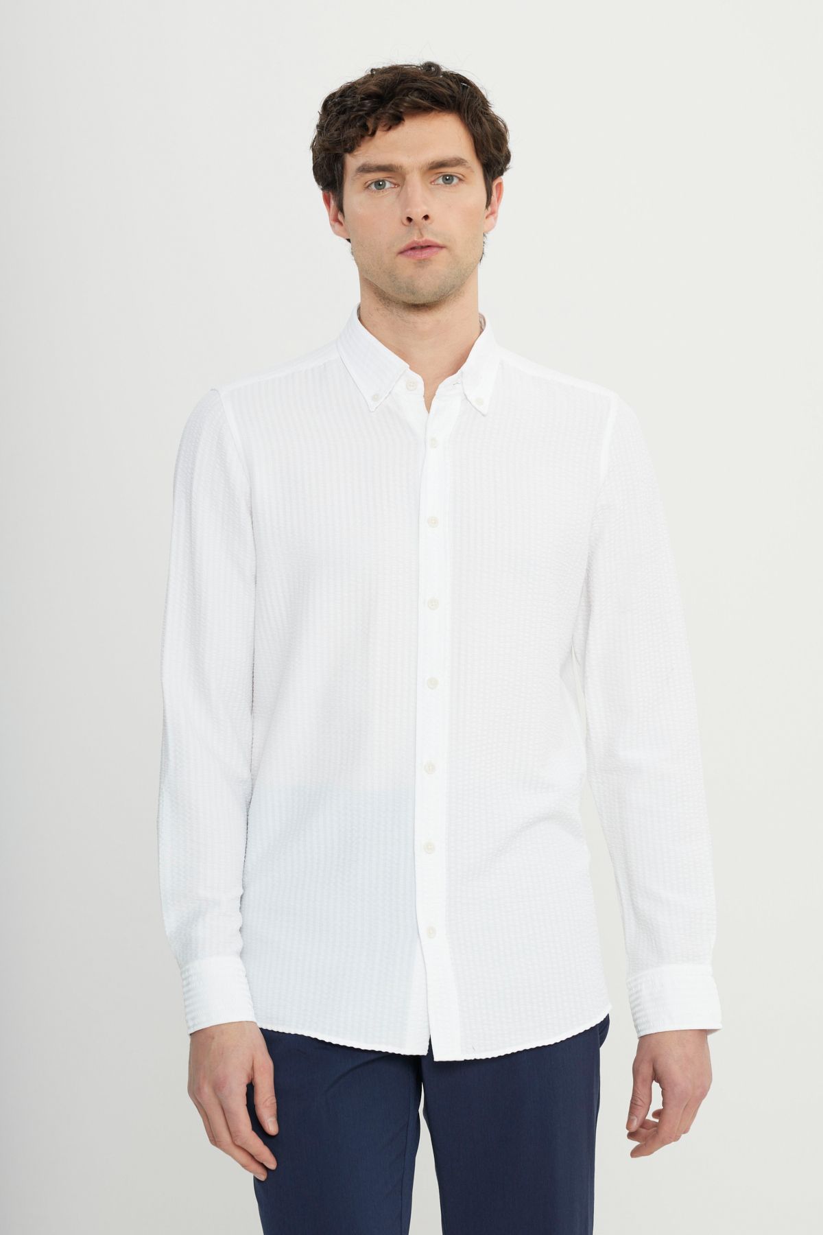 ALTINYILDIZ CLASSICS Altınyıldız ACE020252171 Beyaz Erkek Taılored Slim Fit Uzun Kol Gömlek
