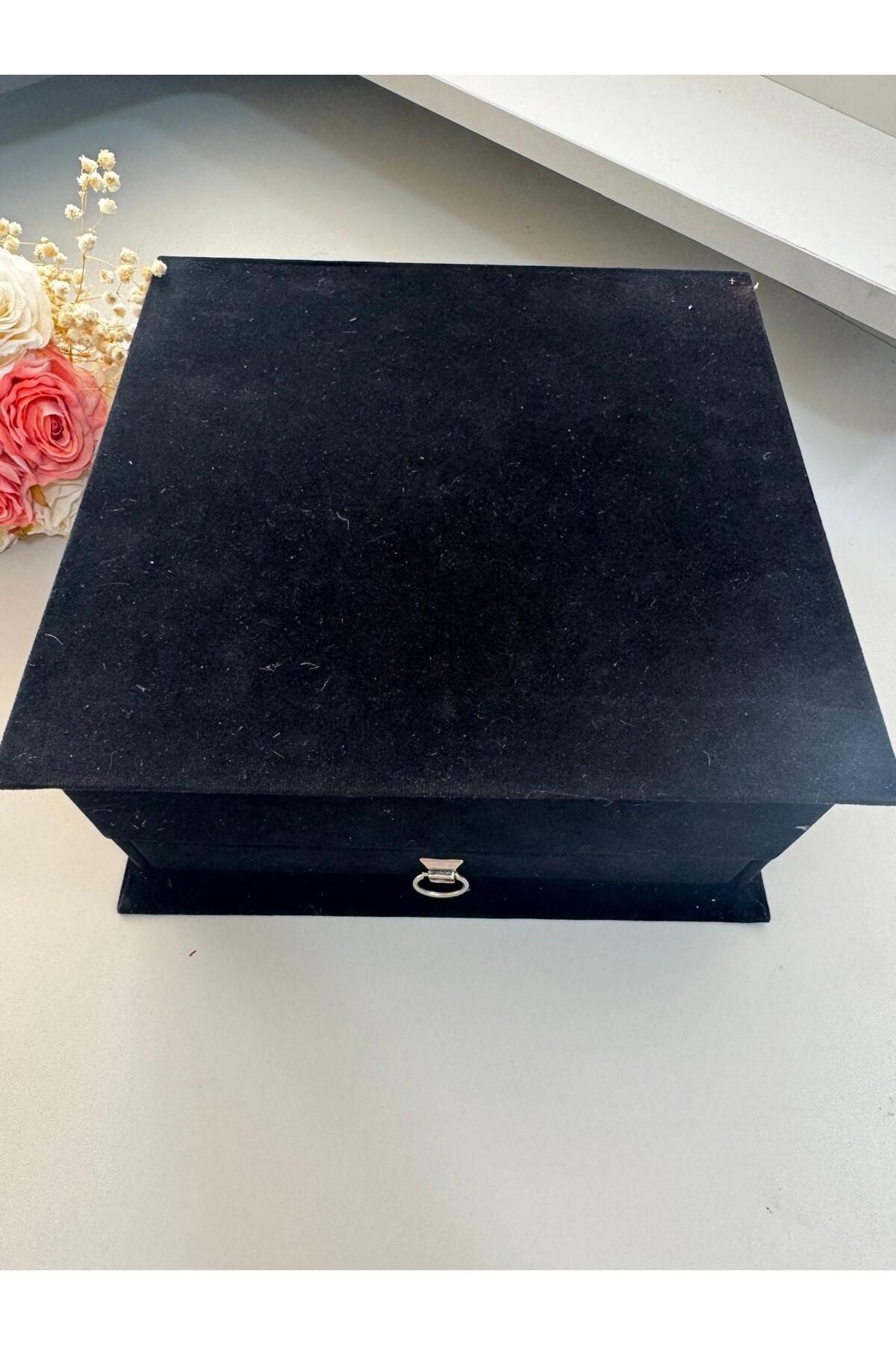 Store Çekmeceli kadife siyah kutu